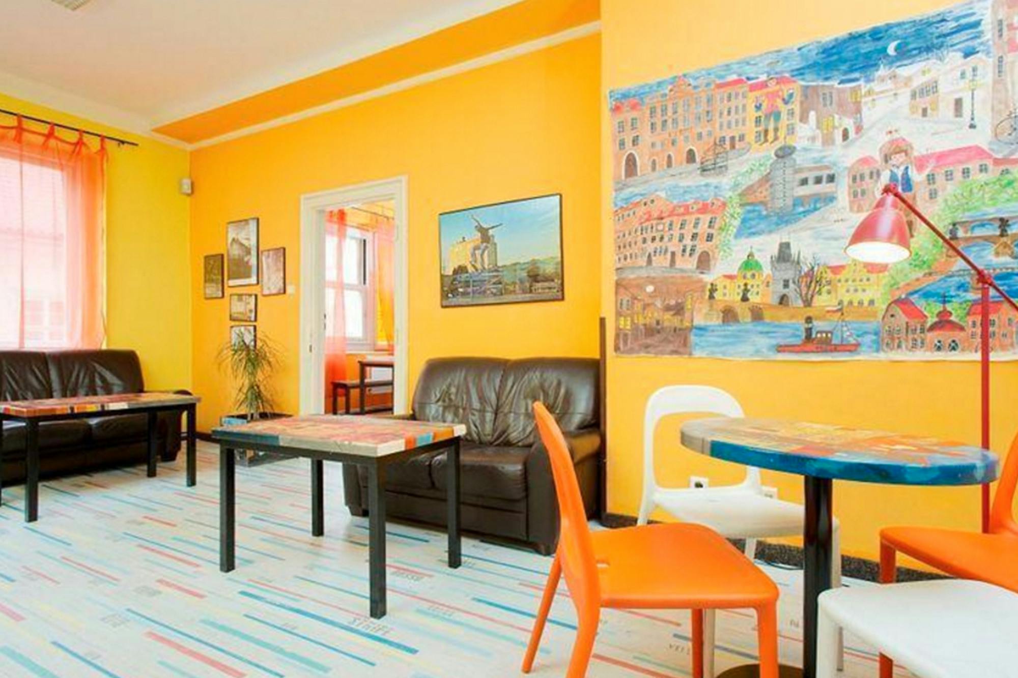 10 fantastiske hostels, hvor en nat koster under 150 kroner