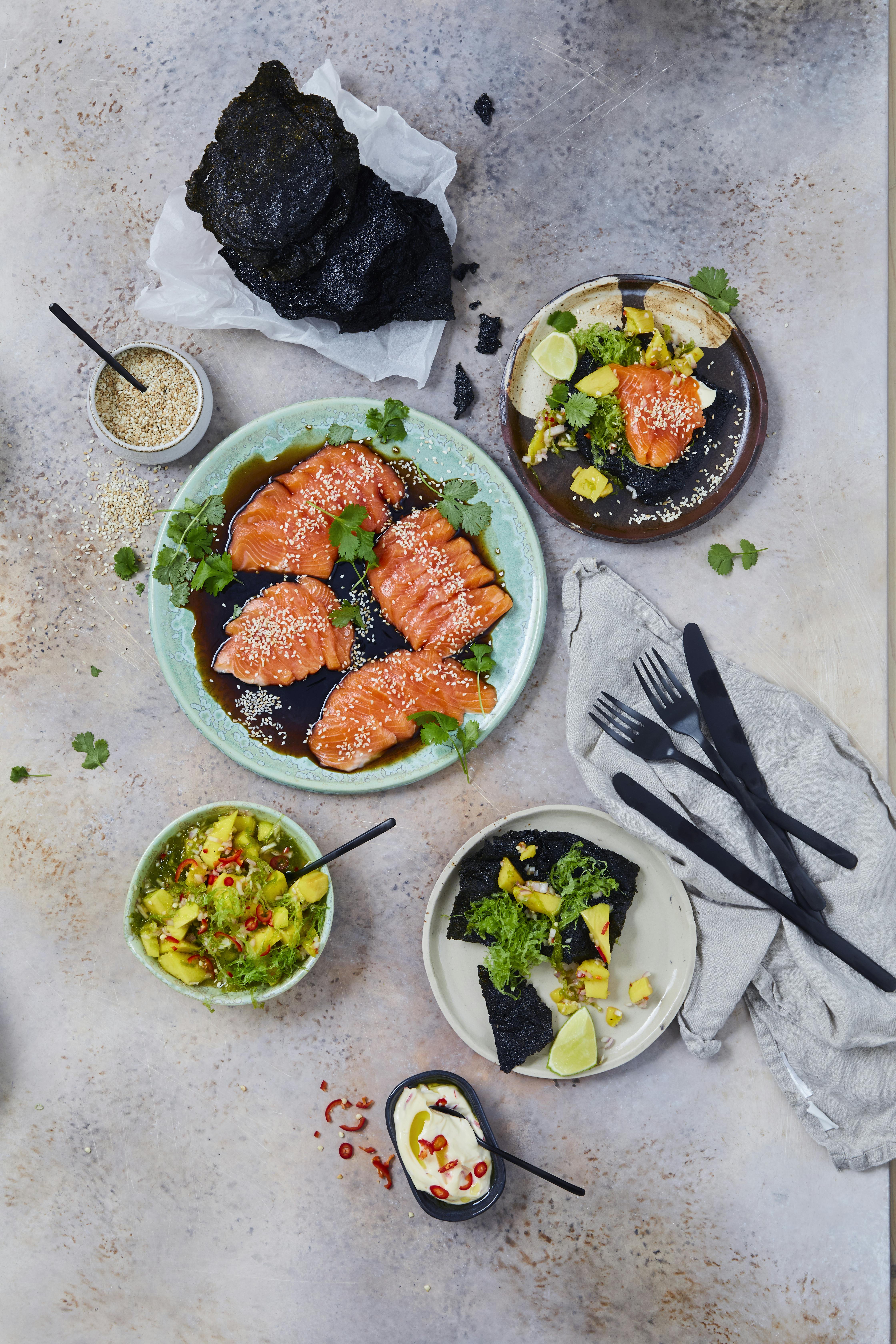 Sashimitacos med tang- og mangosalsa. Sashimitacos med tang- og mangosalsa