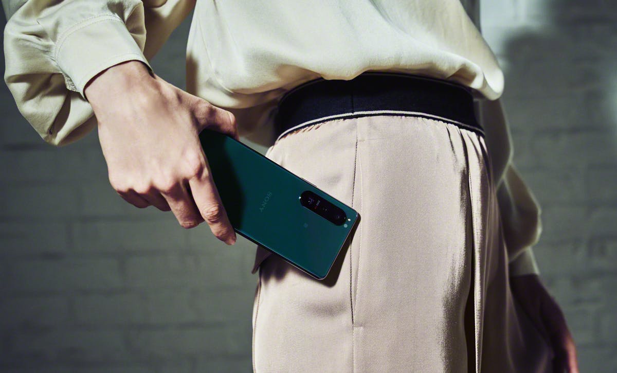 Xperia 5 III