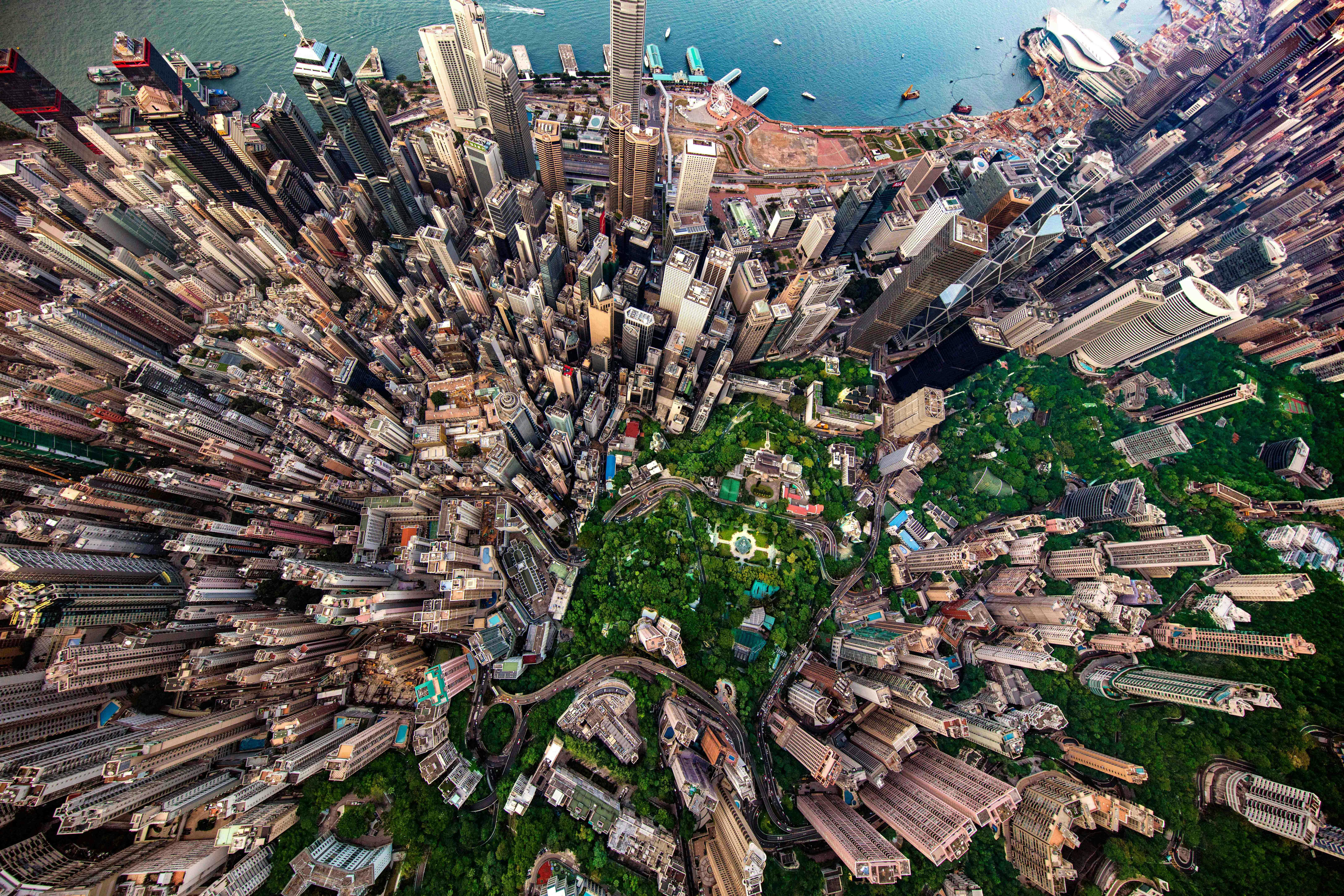 Hongkong fotografert fra en kilometers høyde