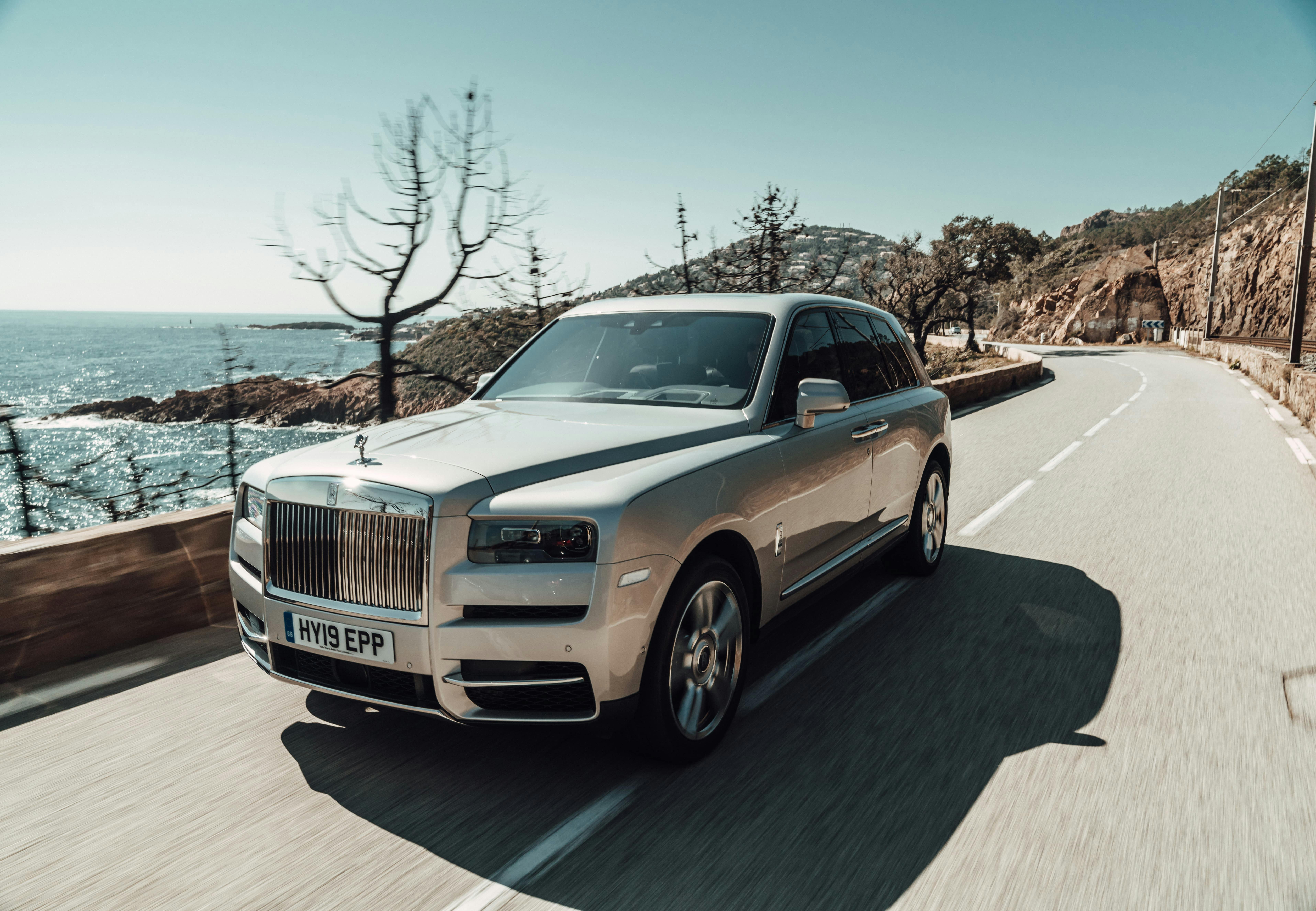 Rolls-Royce Cullinan Rolls-Royce Cullinan