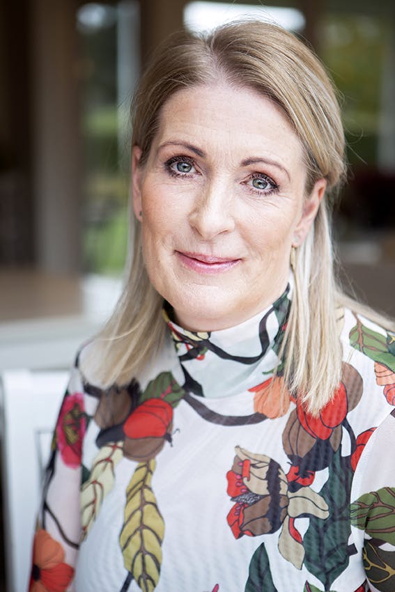 Pernille var første gang i kontakt med psykiatrien, da hun var først i 20'erne. Portræt af Pernille Frandsen