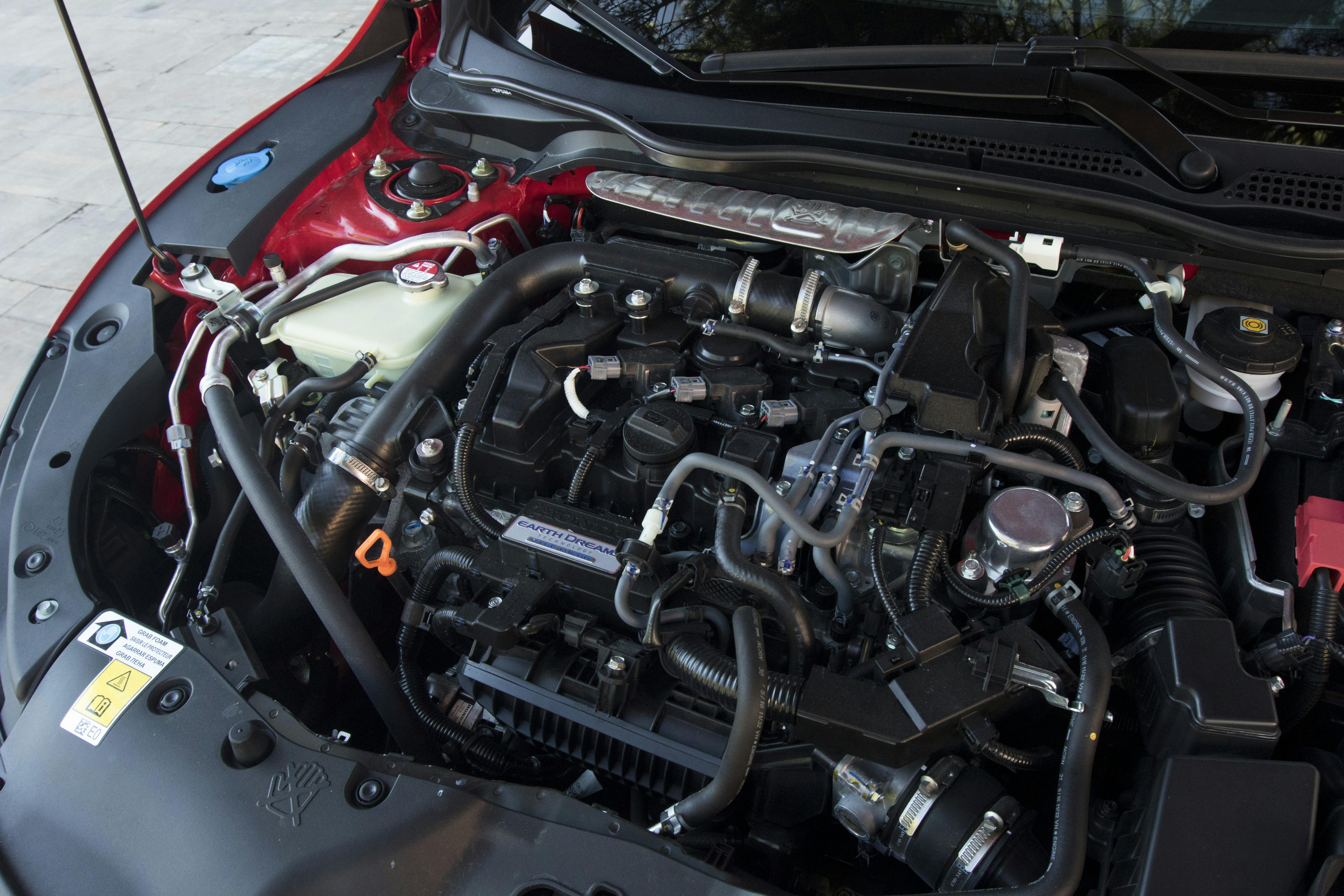 Honda civic 2017, motorrum