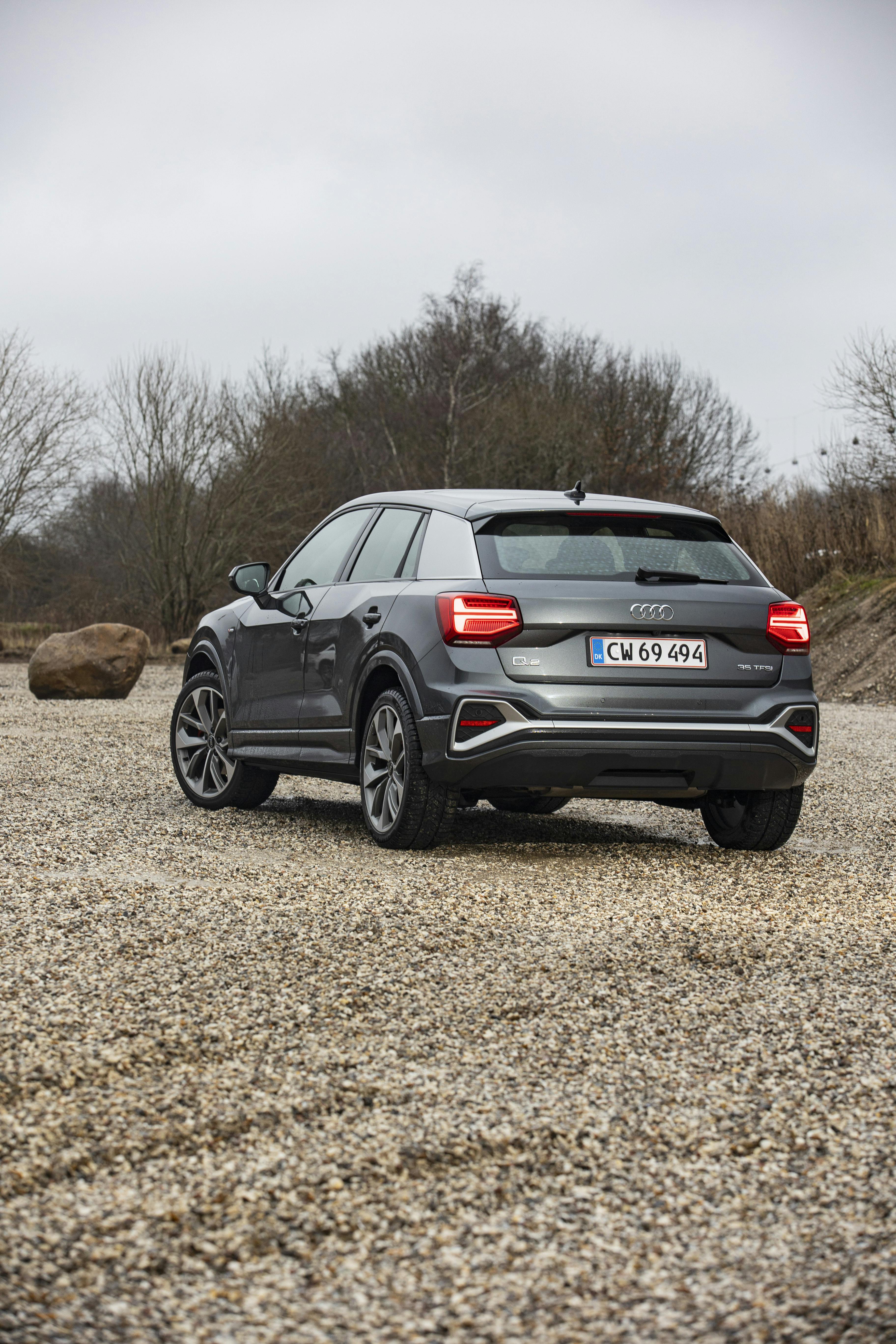 Audi Q2 1,5 TFSI S line S-tronic Audi Q2 1,5 TFSI S line S-tronic