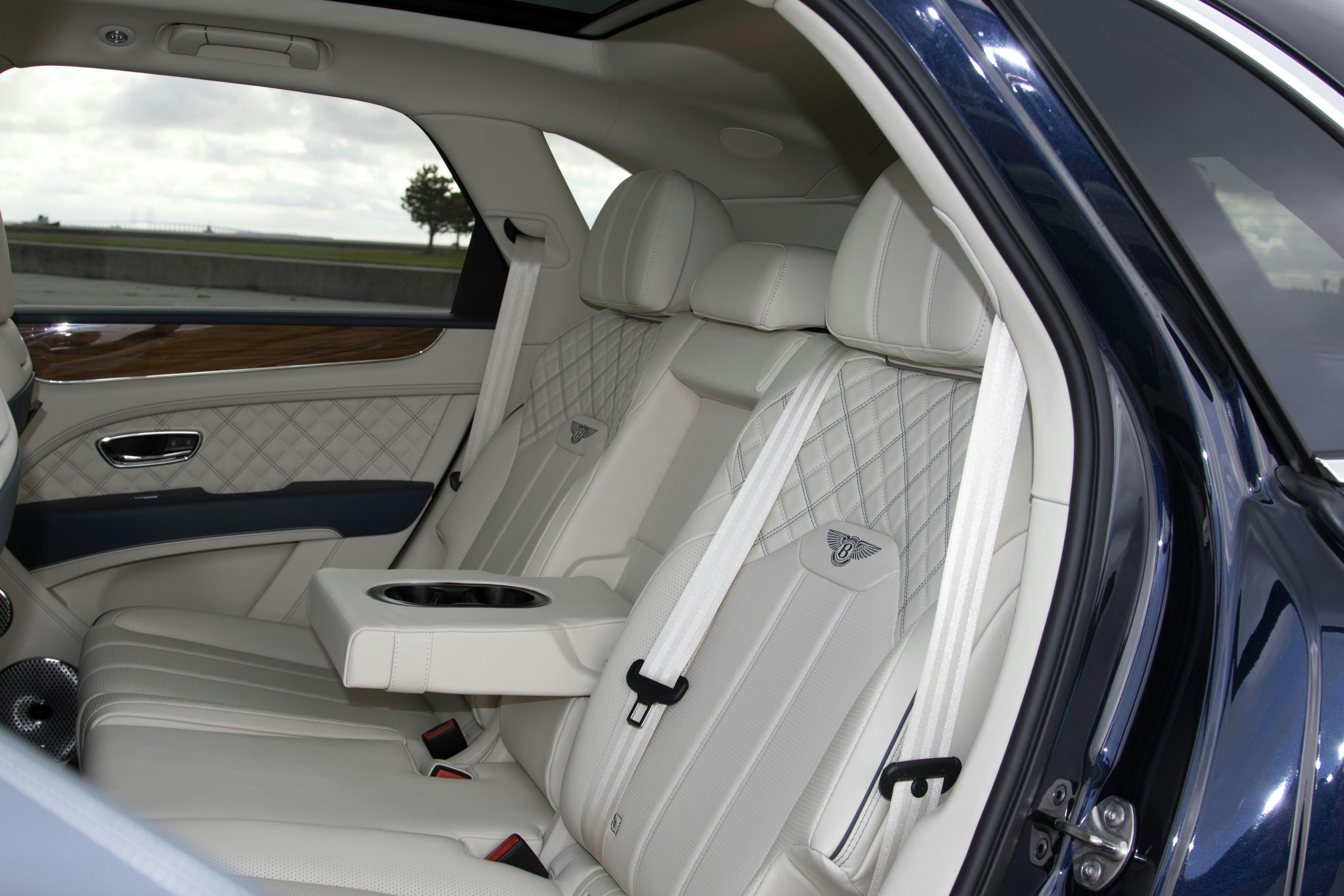 Bentley Bentayga V8 First Edition Bentley Bentayga V8 First Edition