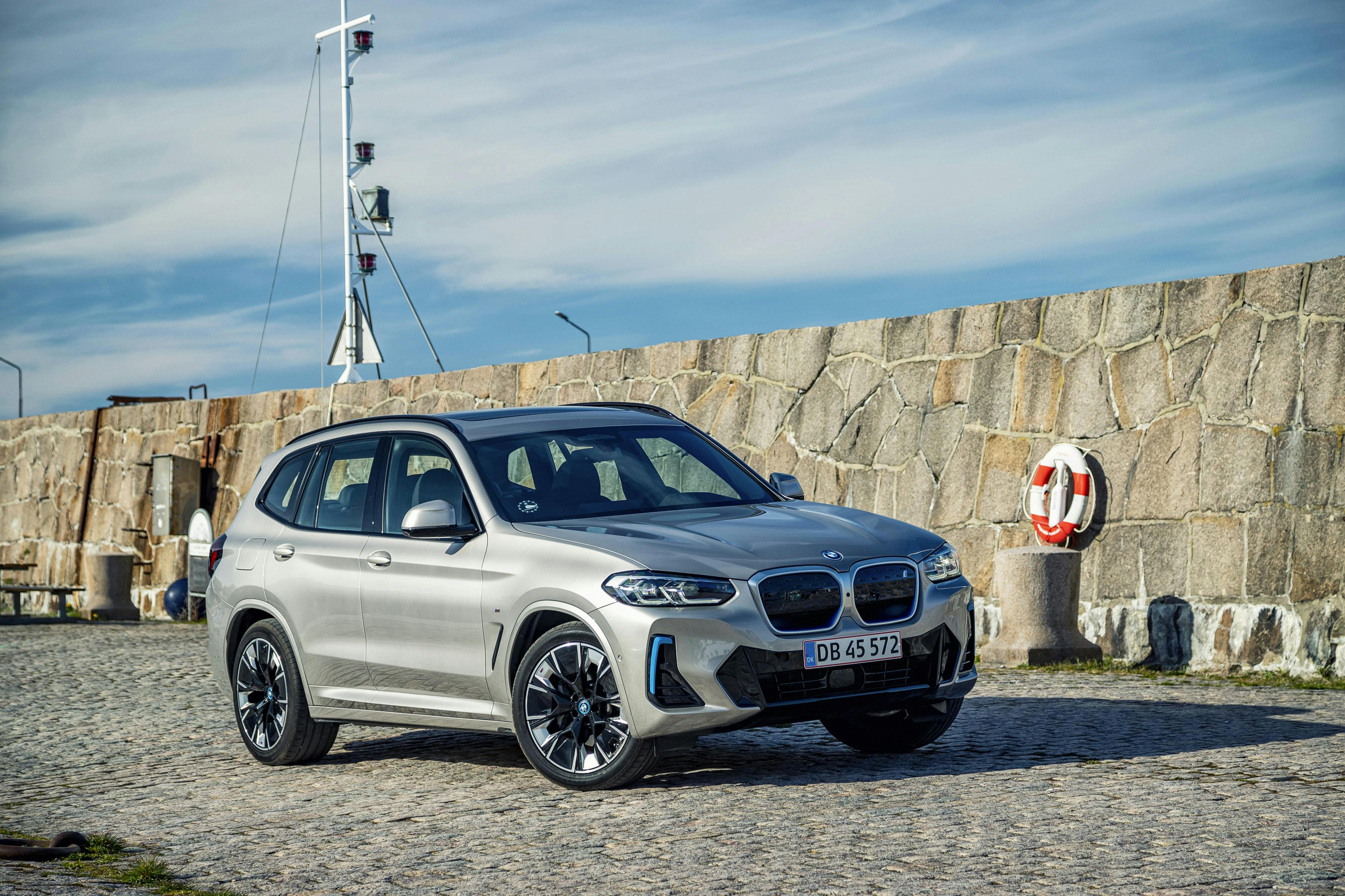 bmw ix3 elbil pris test suv