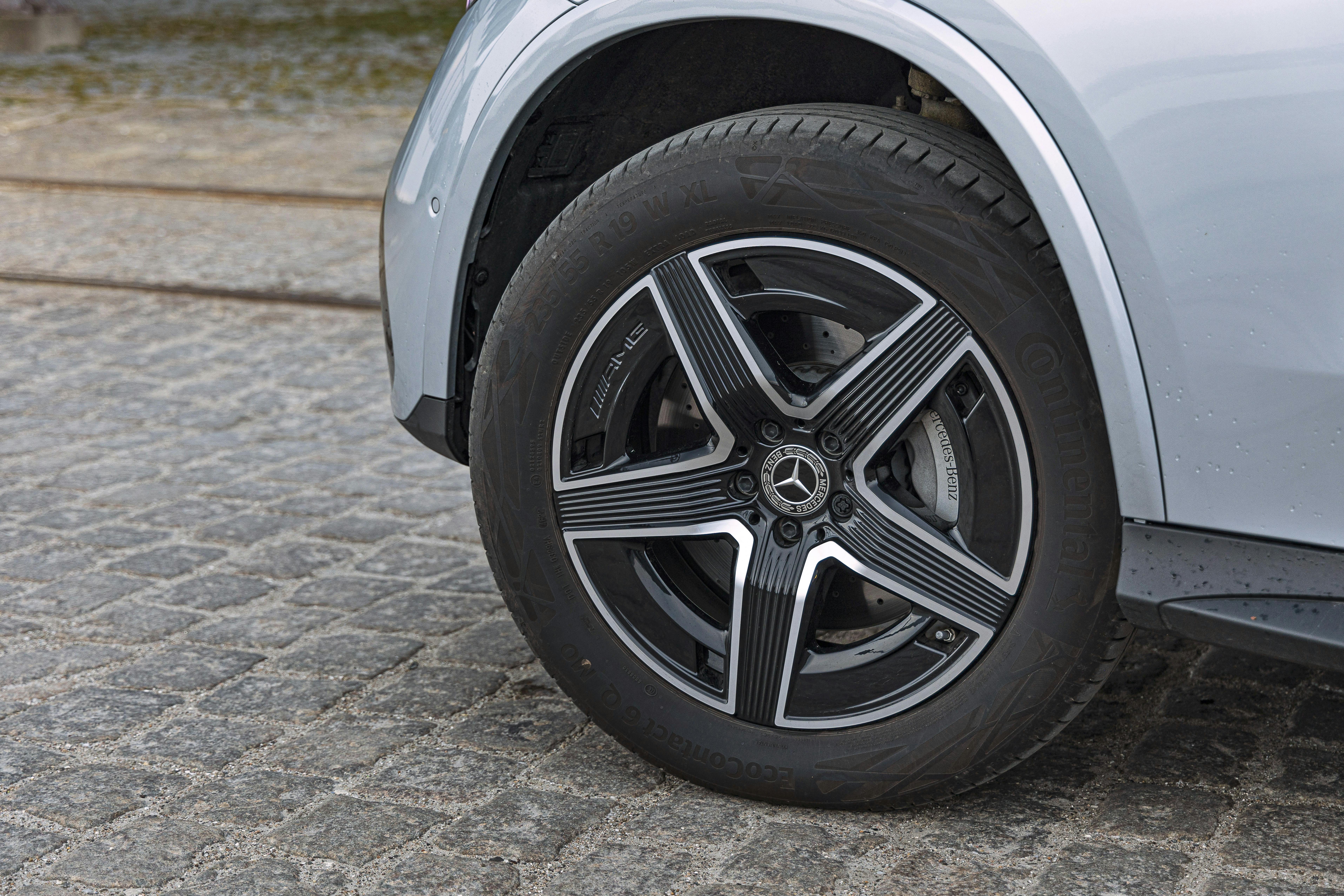 Mercedes GLC Hybrid Mercedes glc plugin hybrid pris test