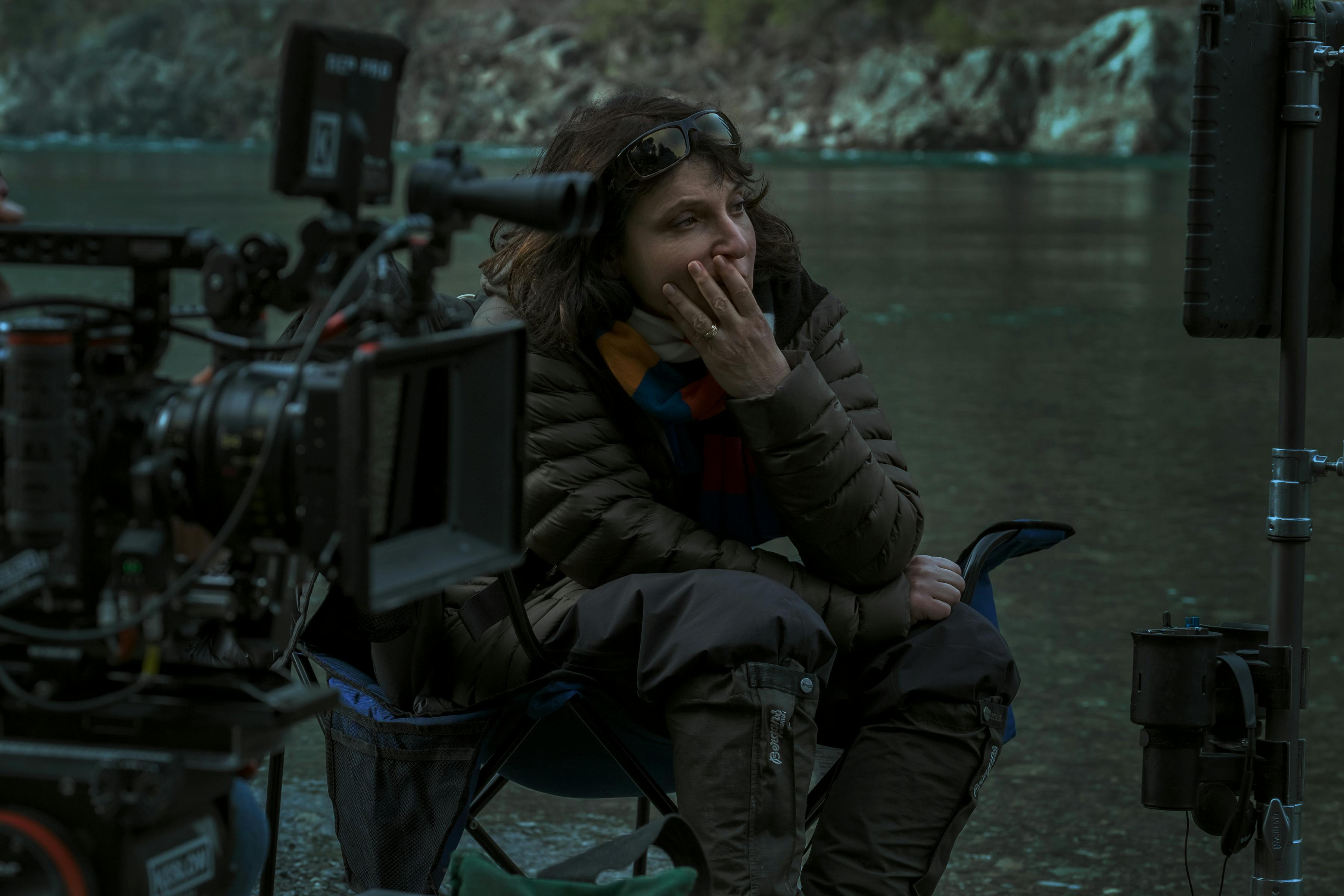 En af de succesfulde filminstruktører er danske Susanne Bier (sejt). Susanne Bier