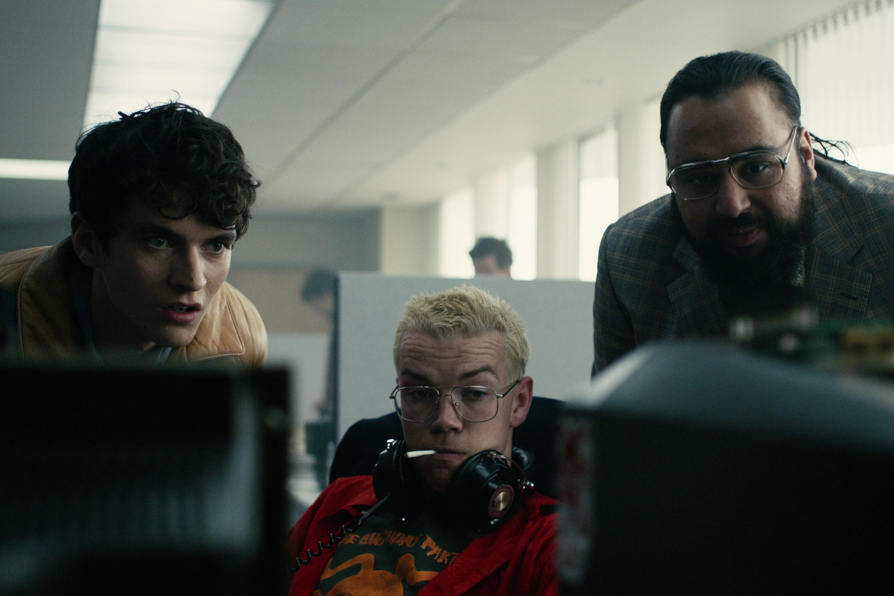 Vælg, hvilken retning historien skal gå i Black Mirror: Bandersnatch. Den interaktive serie Black Mirror: Bandersnatch