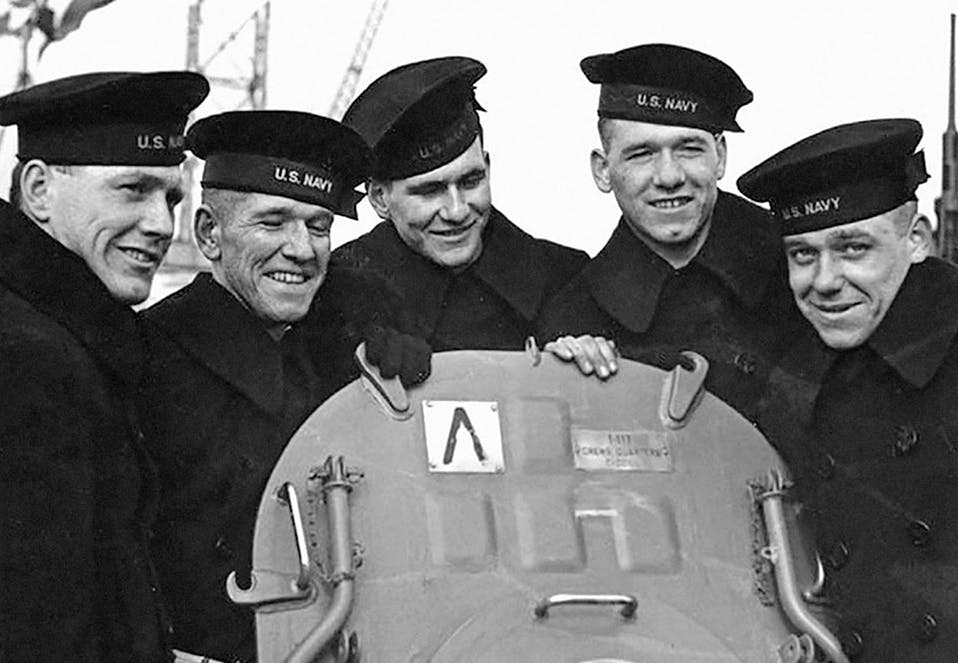 Bröderna Sullivan deltog i slaget vid Guadalcanal i Stilla havet under andra världskriget. 1942.