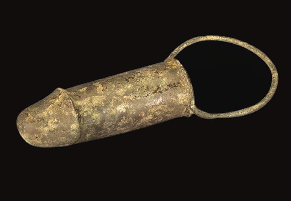 Pronssinen dildo Pronssinen dildo