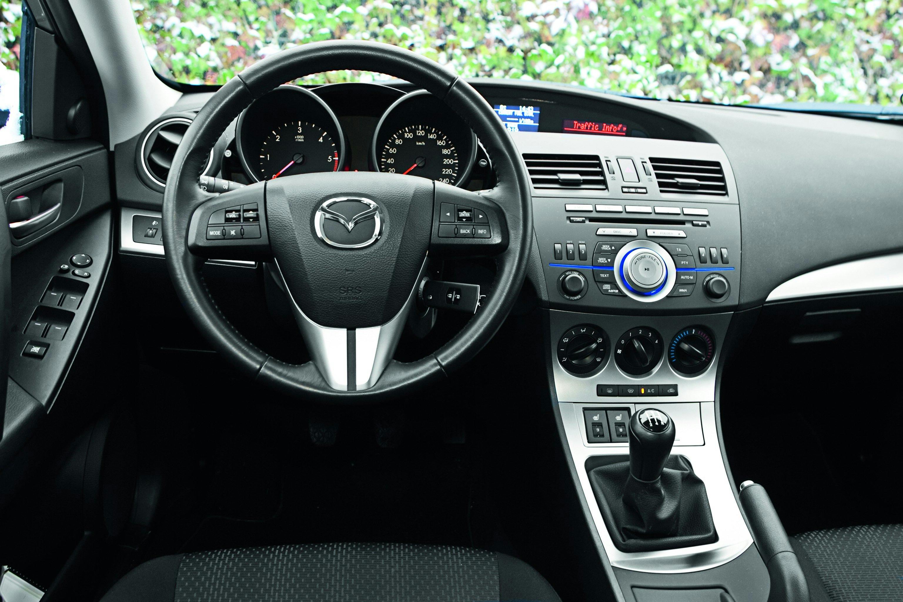 MAZDA 3 MAZDA 3