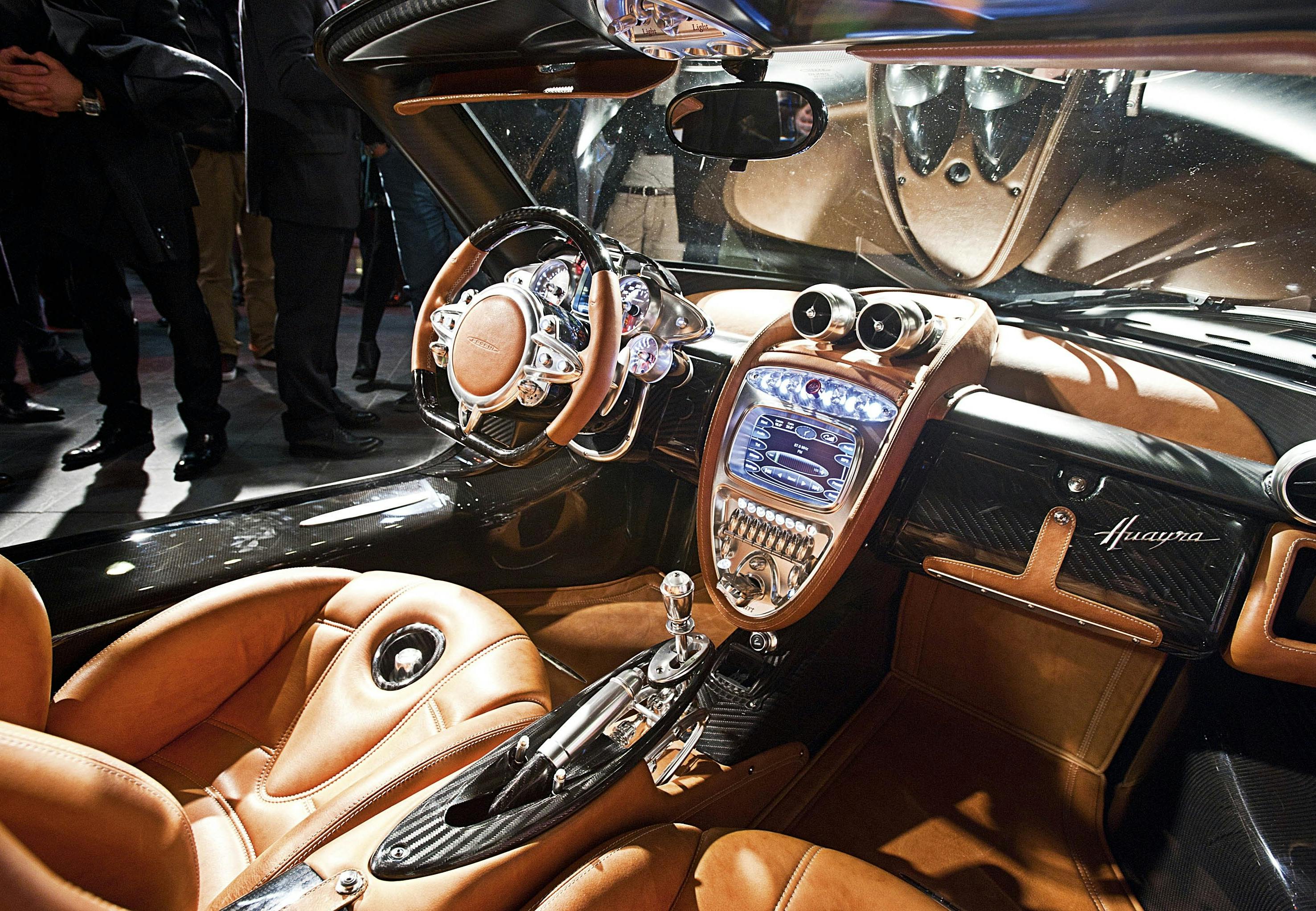 Pagani Huayra interiør