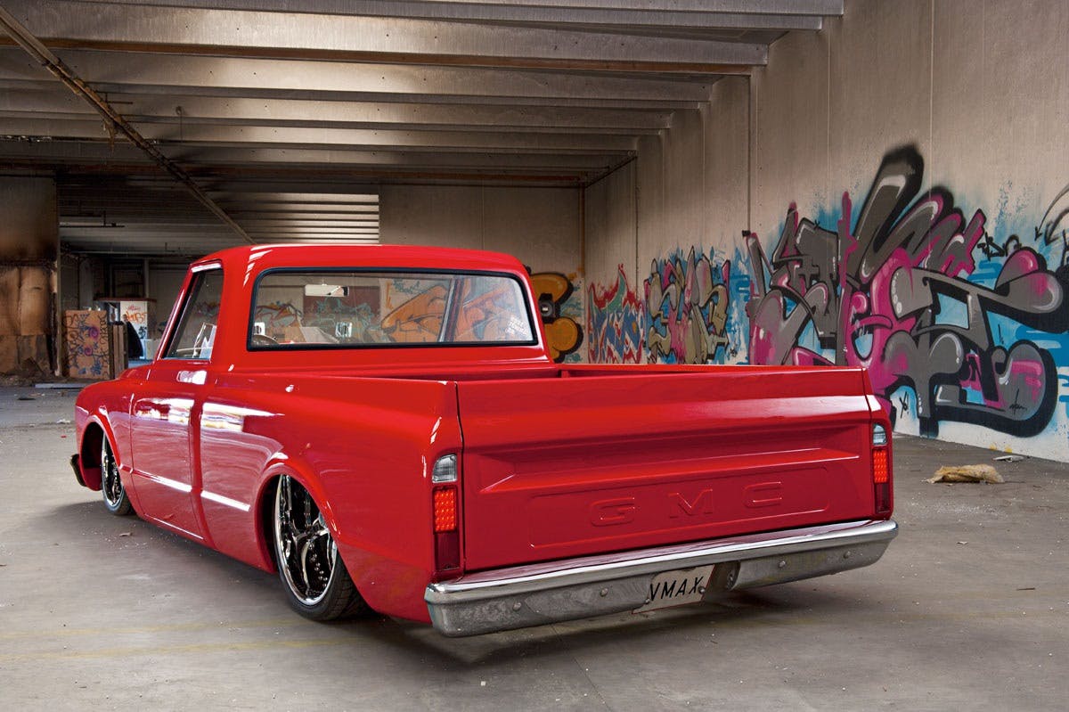 pickup truck
