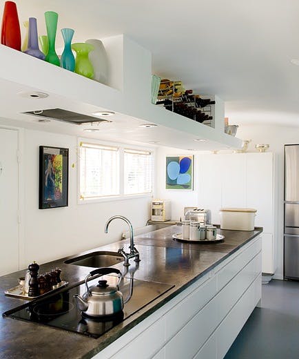 Social media detox for mental health image