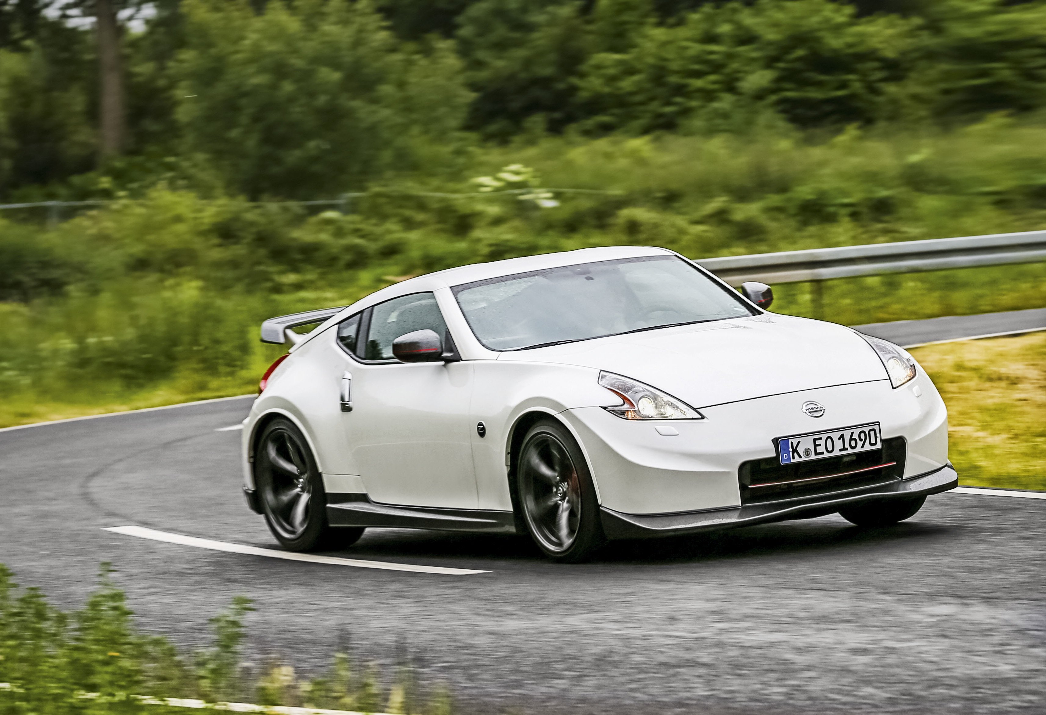 Nissan 370Z ned i pris | Bilmagasinet.dk