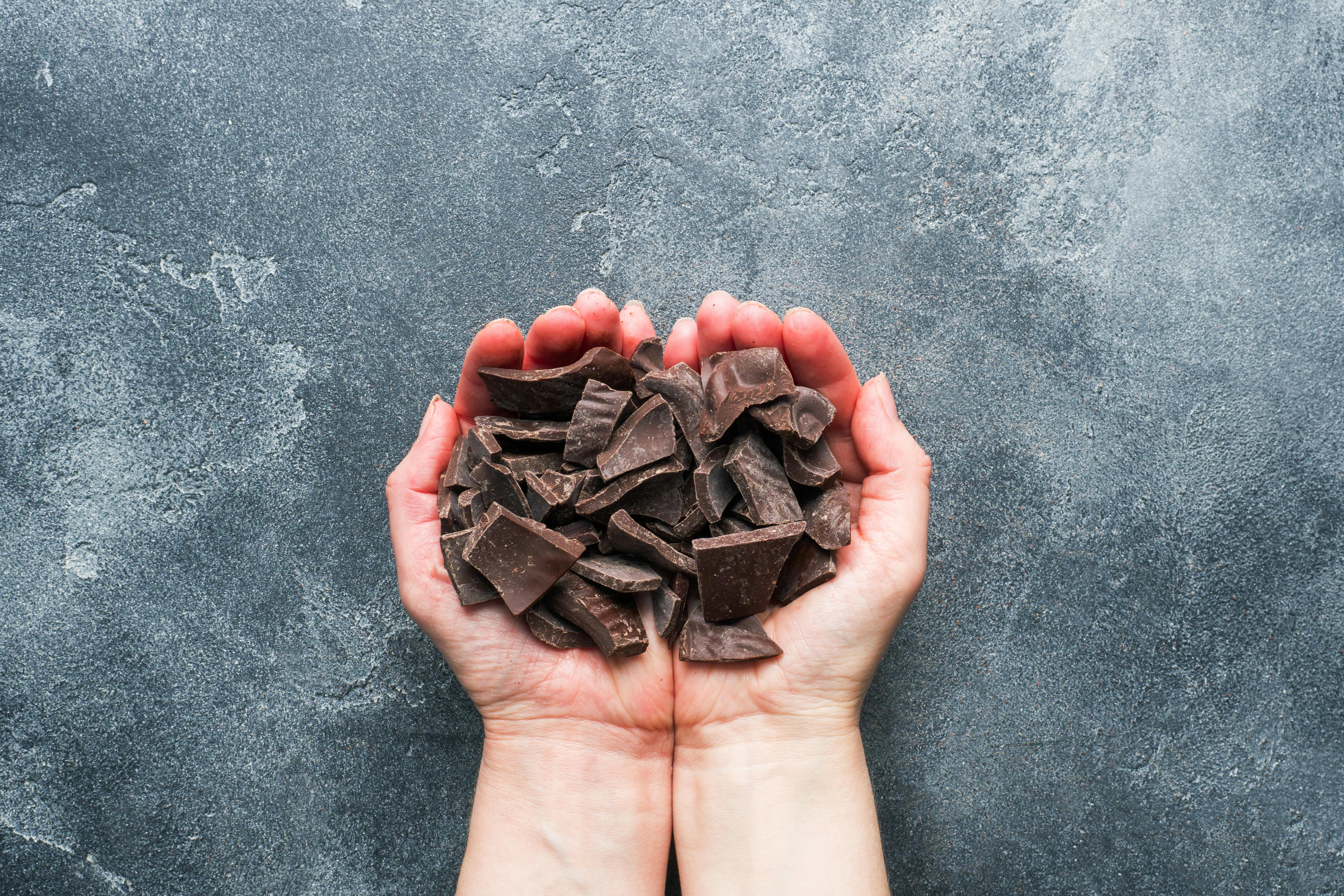 Mørk chokolade er fyldt med gavnlige mineraler. Chokolade