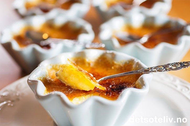 Fløyelsmyk: Crème Brûlée påskedessert