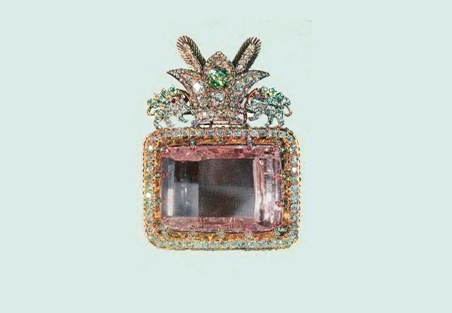 Darya-ye Noor Diamond Darya-ye Noor Diamond