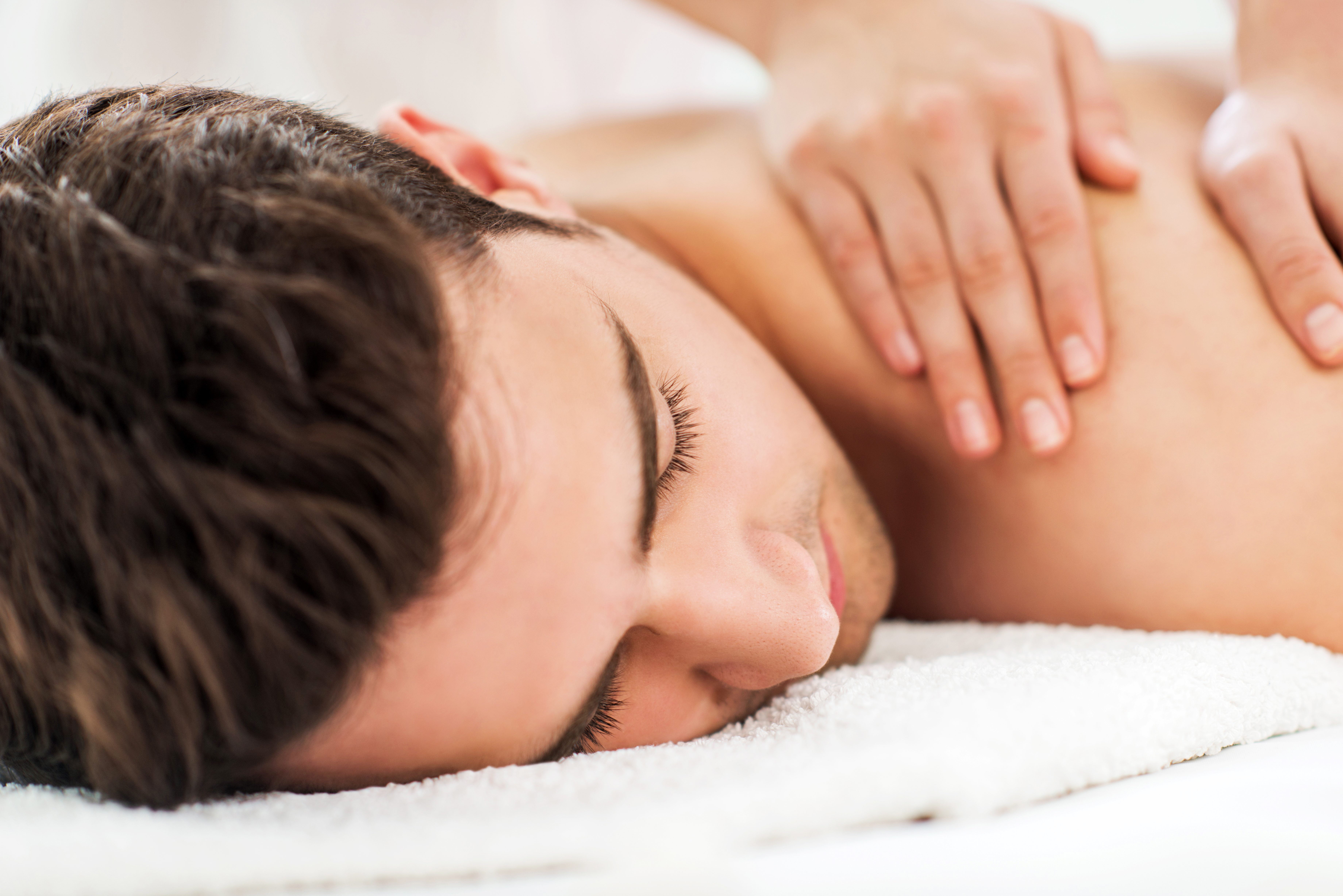Erotisk massage Sådan giver du intim massage Woman.dk