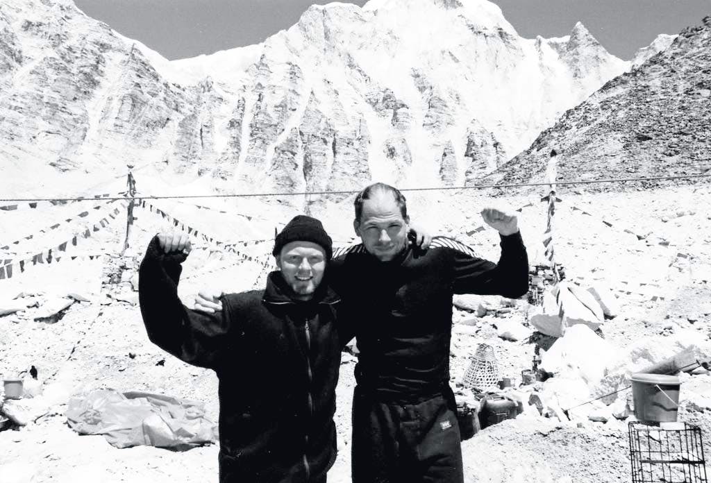 1996: Svensker cykler til Everest 1996: Svensker cykler til Everest