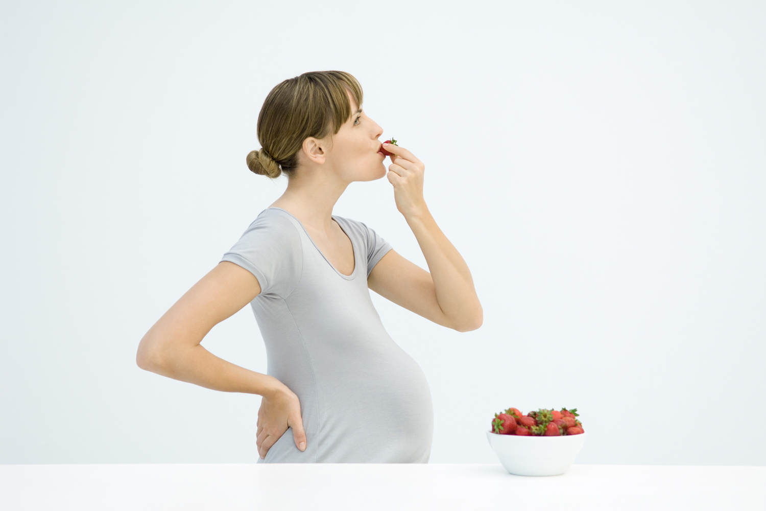 gravid smerter nederst i magen pene gravid smerter nederst i magen pene