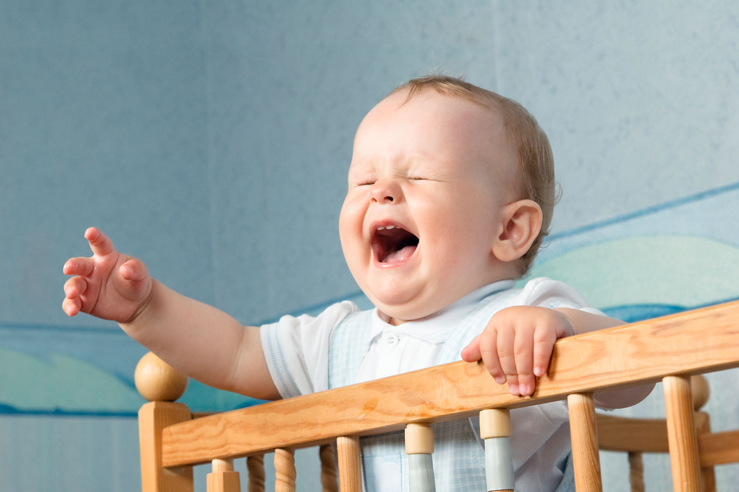 Is It Ok To Let Baby Cry In Crib