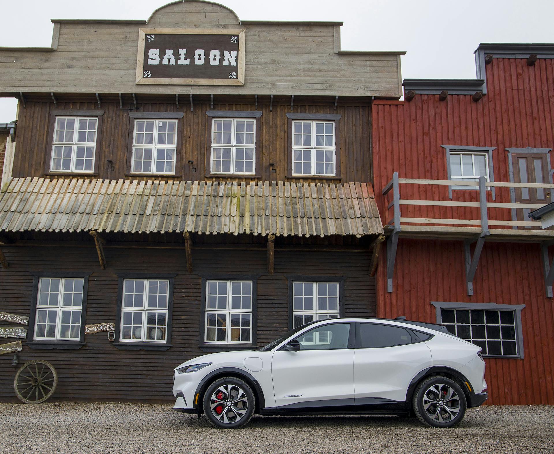 Ford Mustang Mach-E elbil test pris