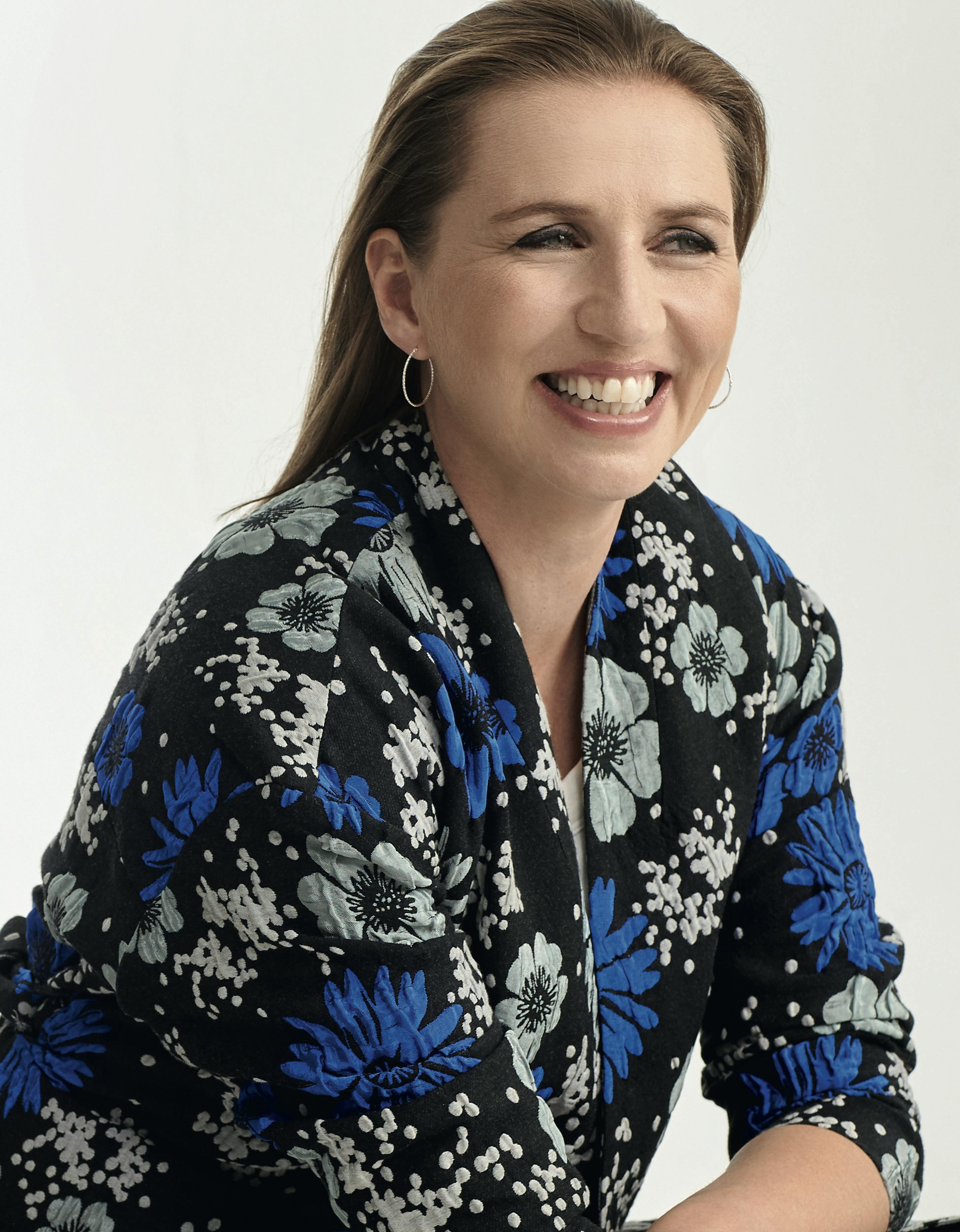 Mette Frederiksen: “Det gik op for mig, hvem jeg er, i Afrika.” Portræt af Mette Frederiksen