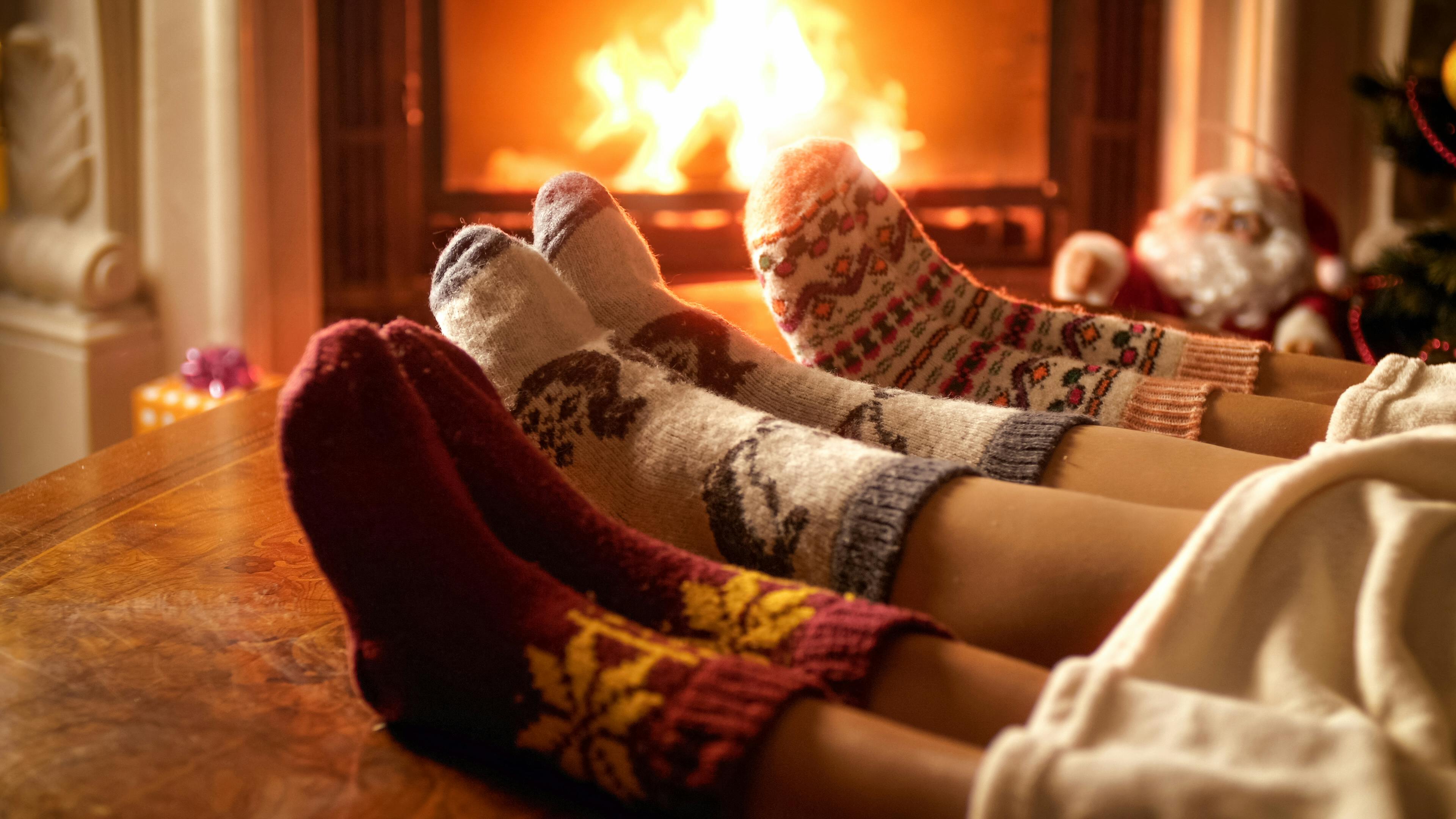 Hva med matchende julesokker til hele familien i pakkekalenderen? julesokker pakkekalender