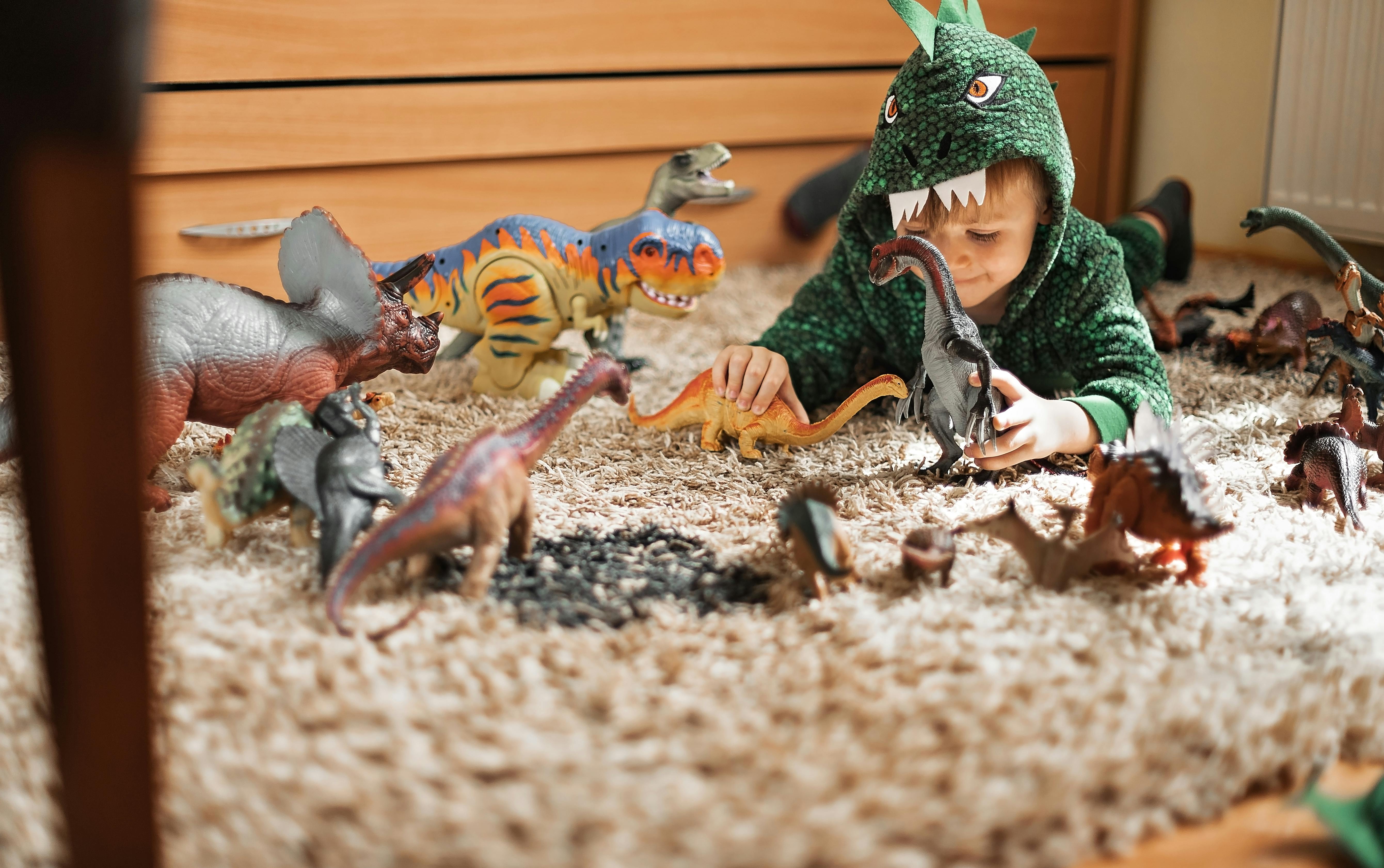 James, Jasper eller Johan? Hvilket drengenavne med J passer til denne lille dino? Drengenavne med J