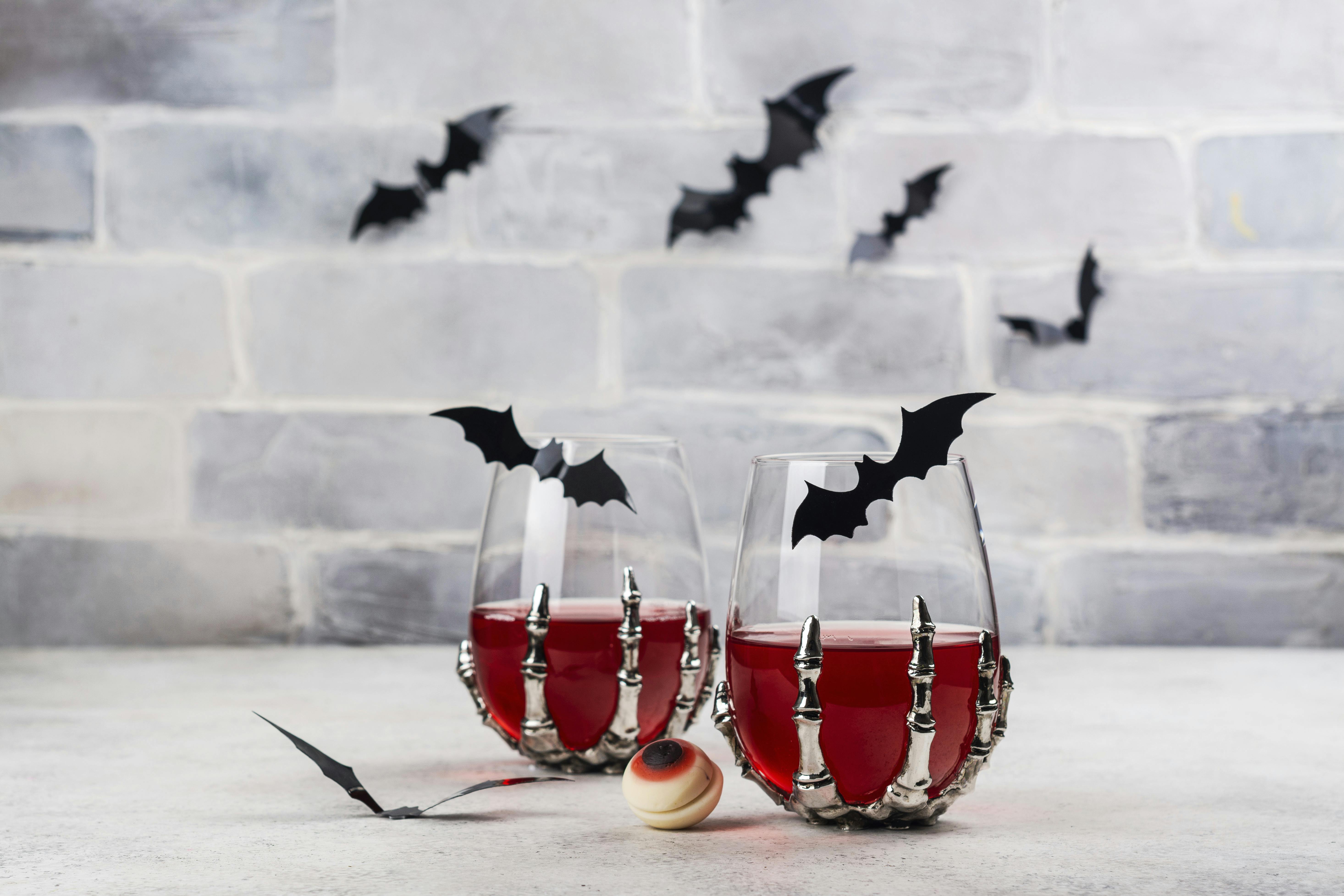 Denne drink er perfekt til Halloween! blodig drink, drinks til halloween, vampyrblod
