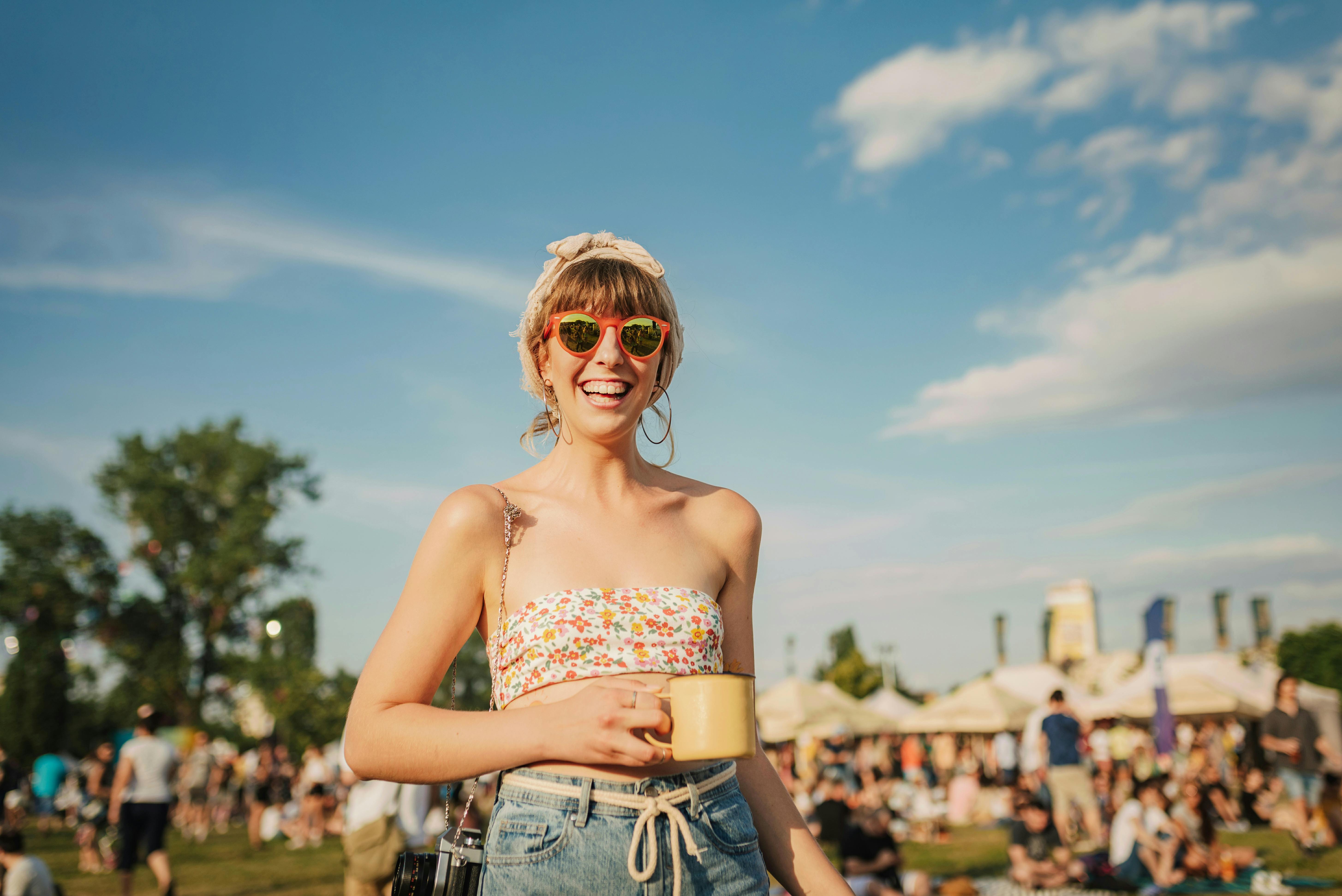 Det kan være rart at have nogle ekstra ting med på pakkelisten til festival, selvom de ikke er livsnødvendige. Festival pakkeliste
