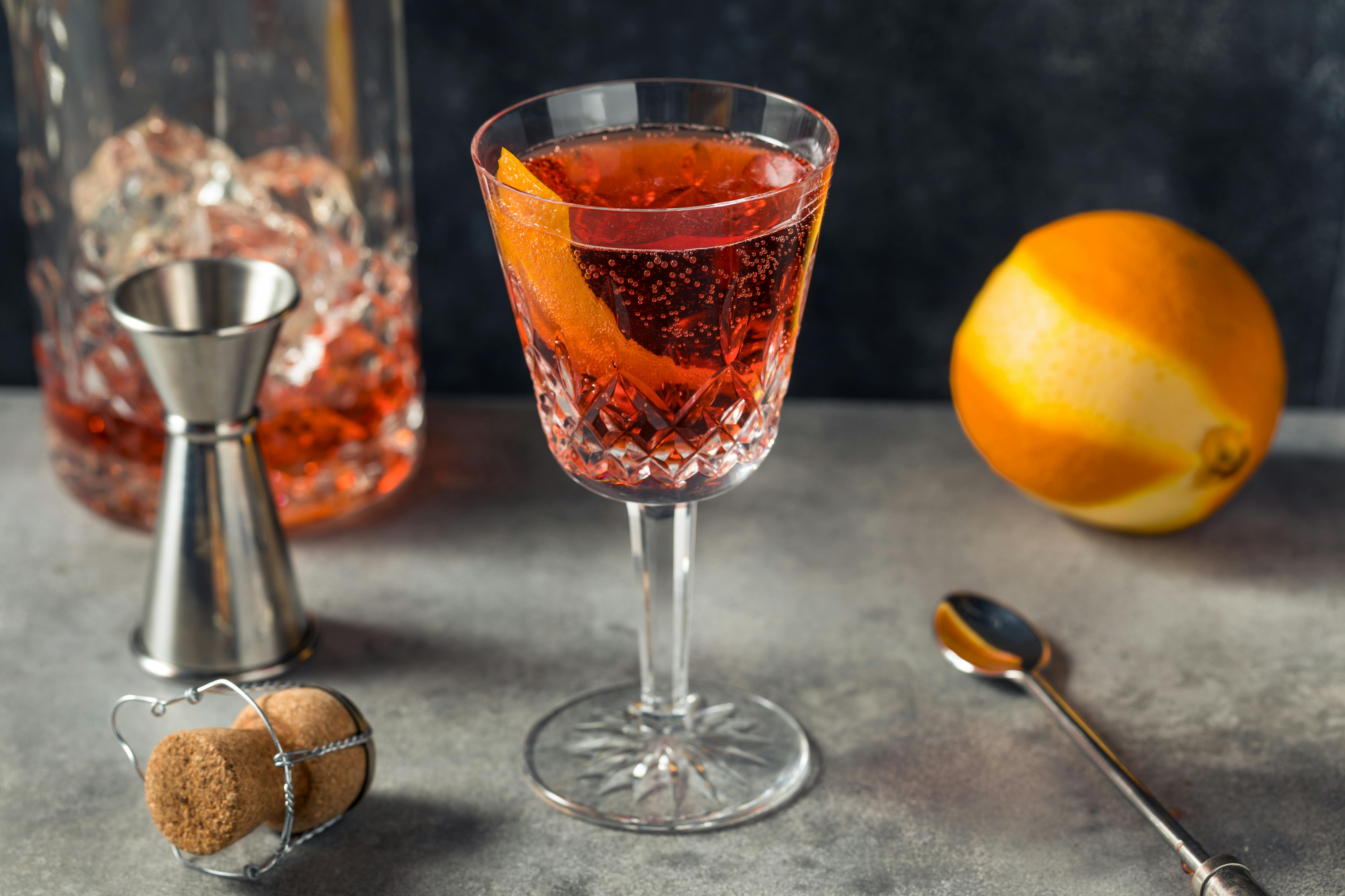 Den mere atypiske drink Negroni er perfekt til Skorpionen. Negroni er drinken til stjernetegnet Skorpionen