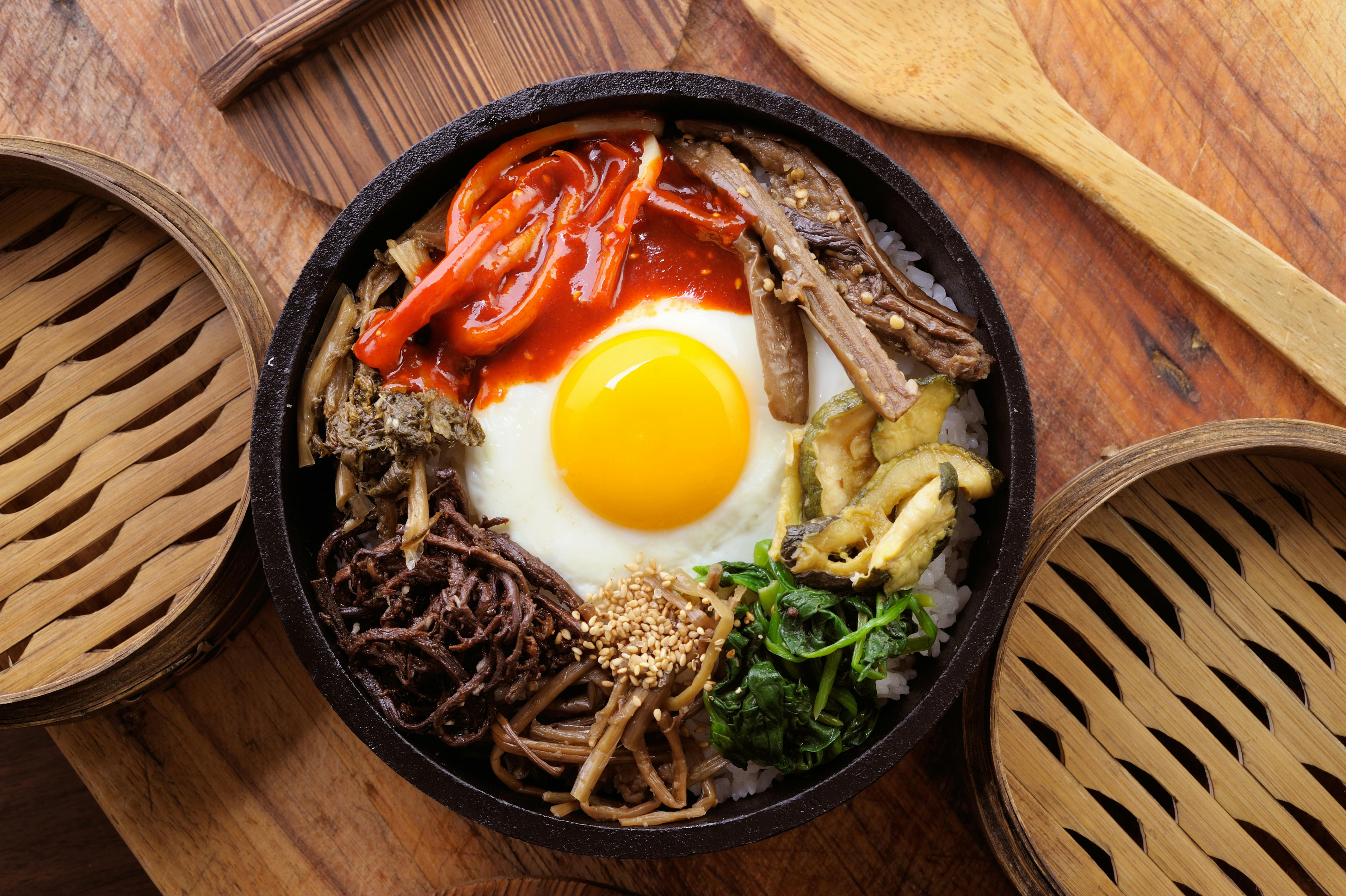 Skal du smage den koreanske Bibimbap? bi bim bap koreansk mad