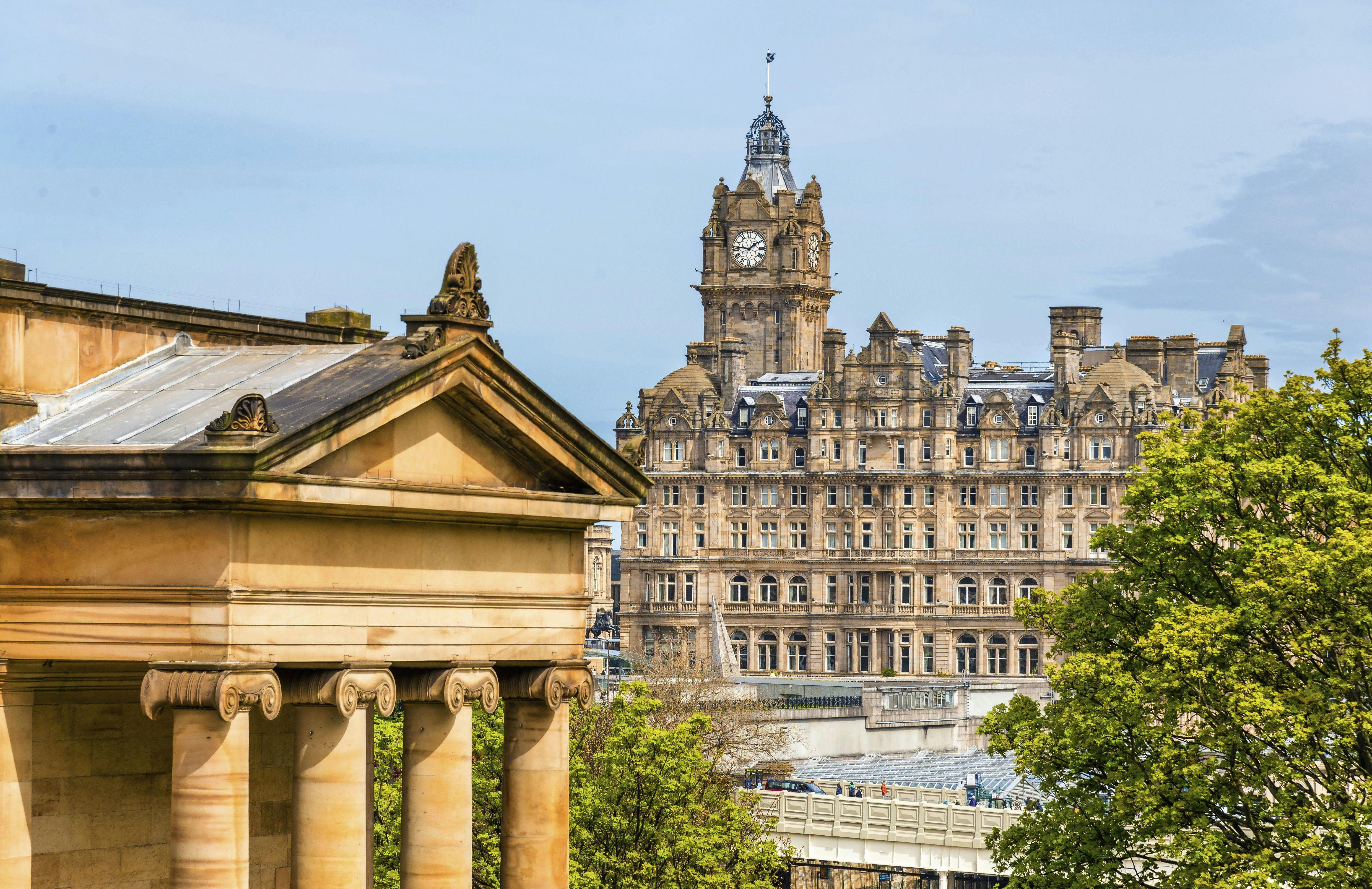 Er du til stor malerkunst, er der ingen vej uden om The Scottish National Gallery. Er du til stor malerkunst, er der ingen vej uden om The Scottish National Gallery.