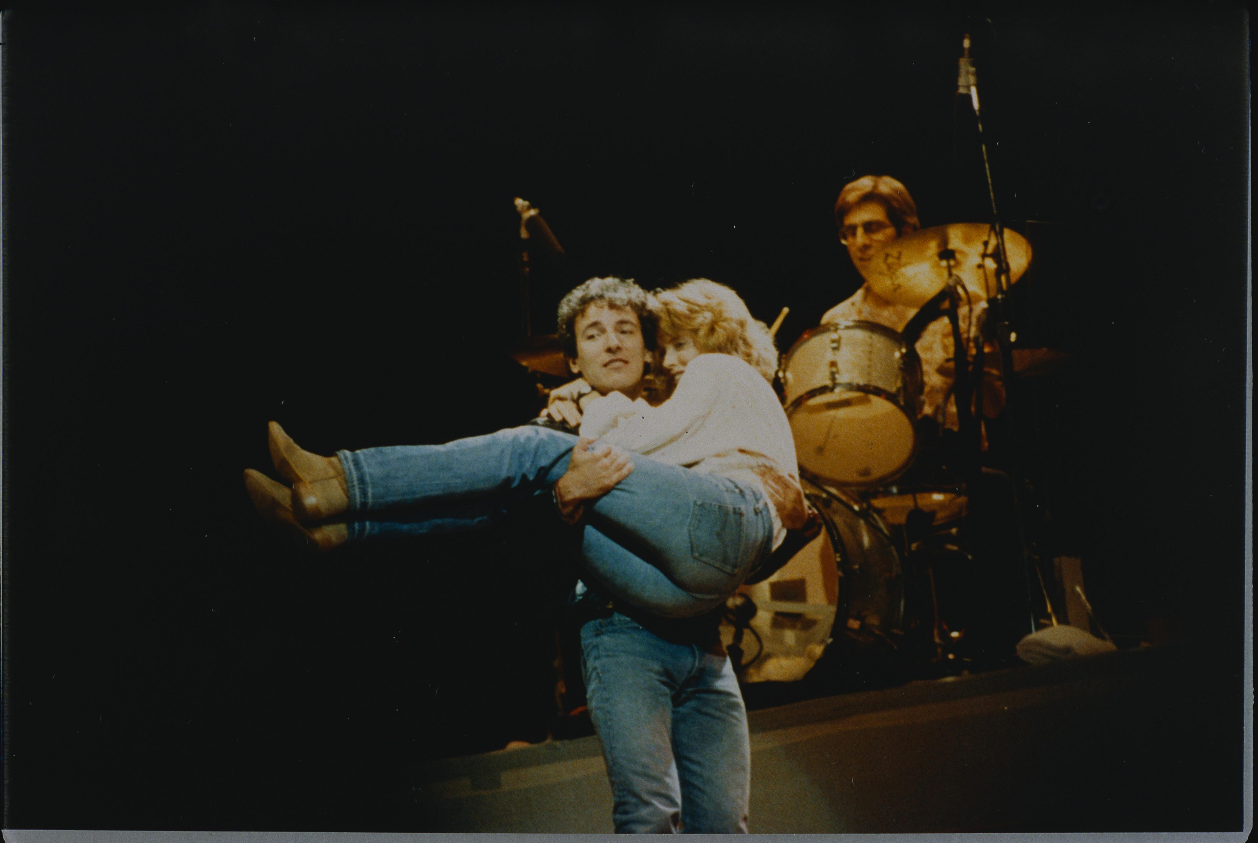 Bruce Springsteen sammen med eks-kjæresten Julianne Phillips.