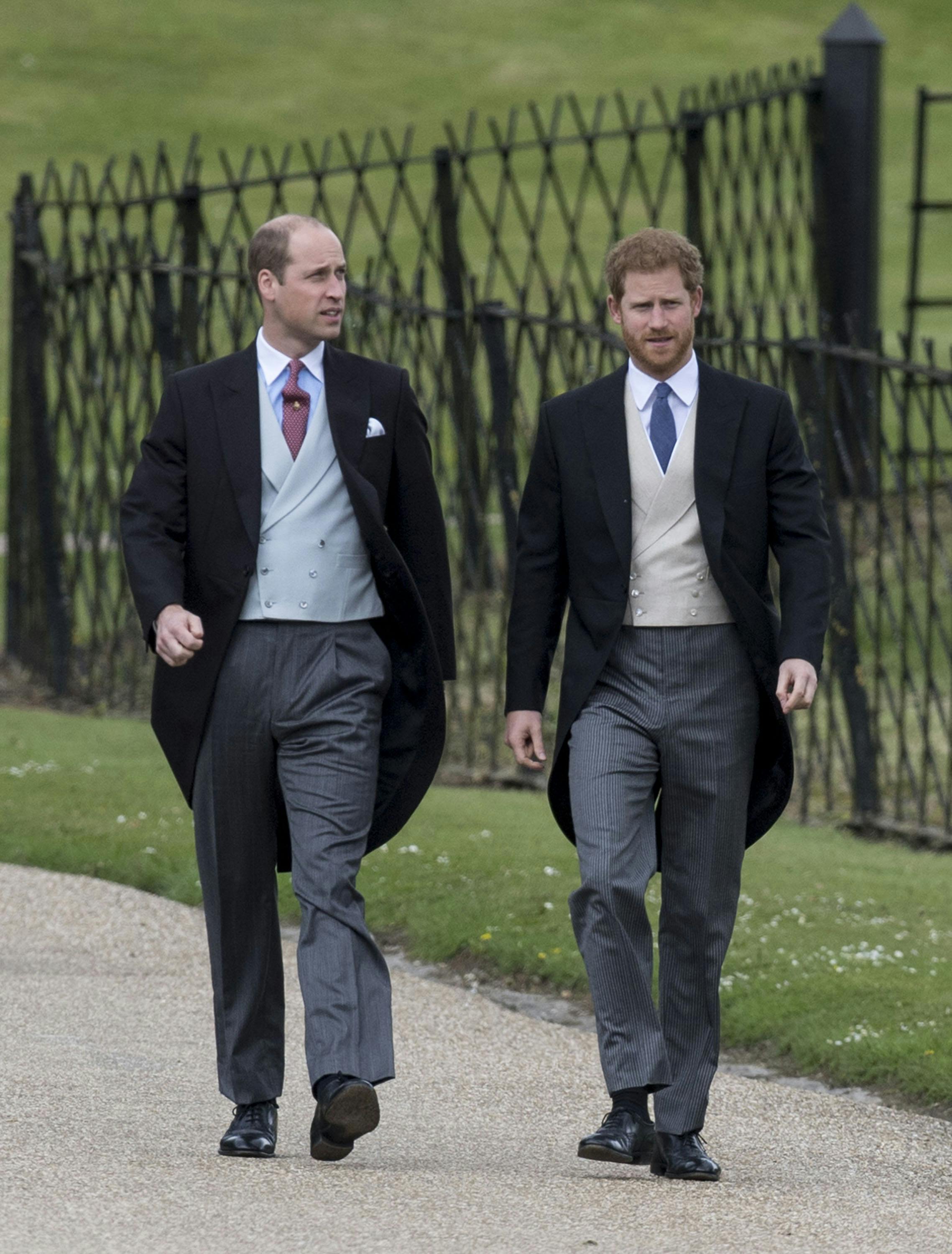 Støtte for hverandre: Prins William og prins Harry