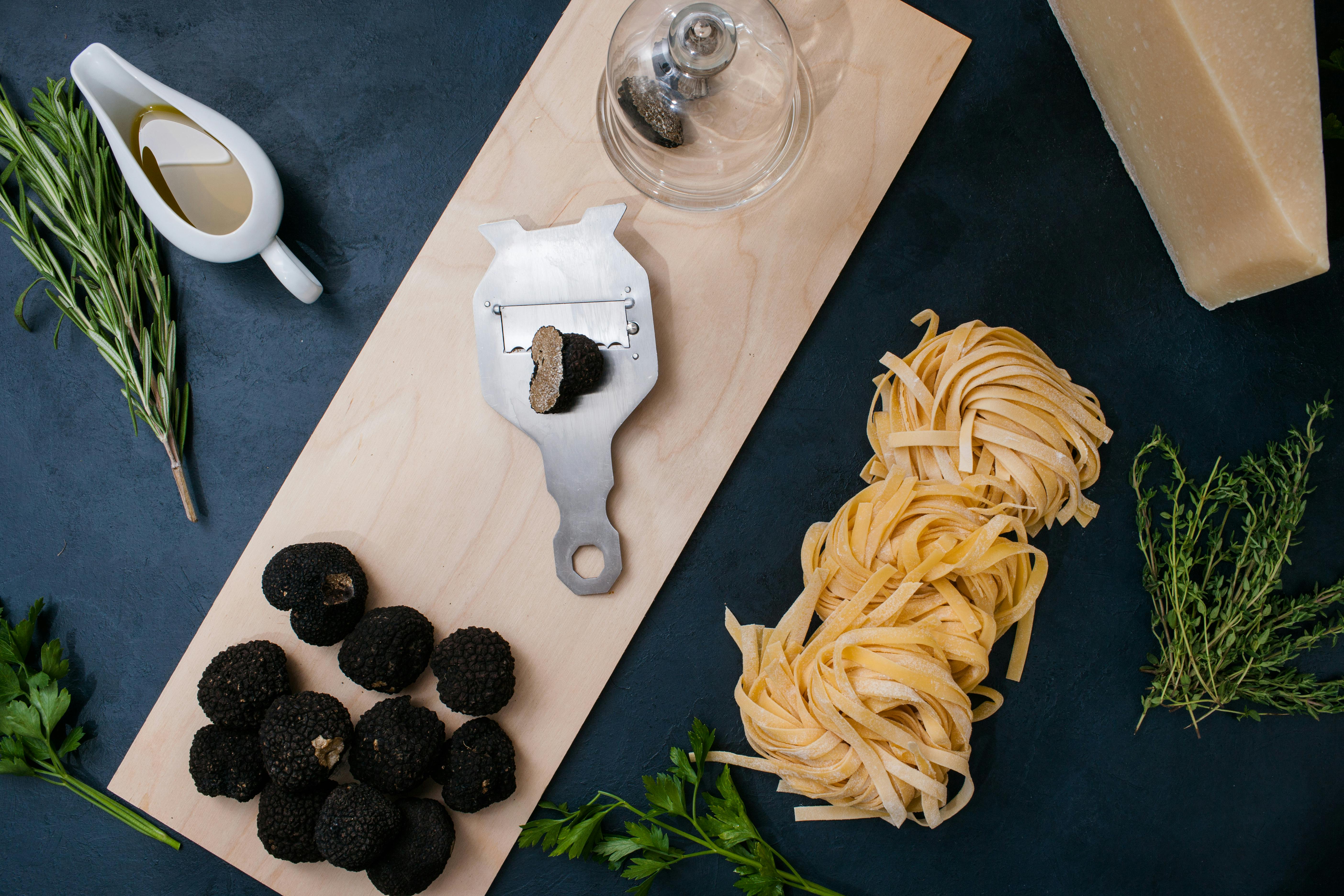 Trøffel kan være godt med pasta. trøffel