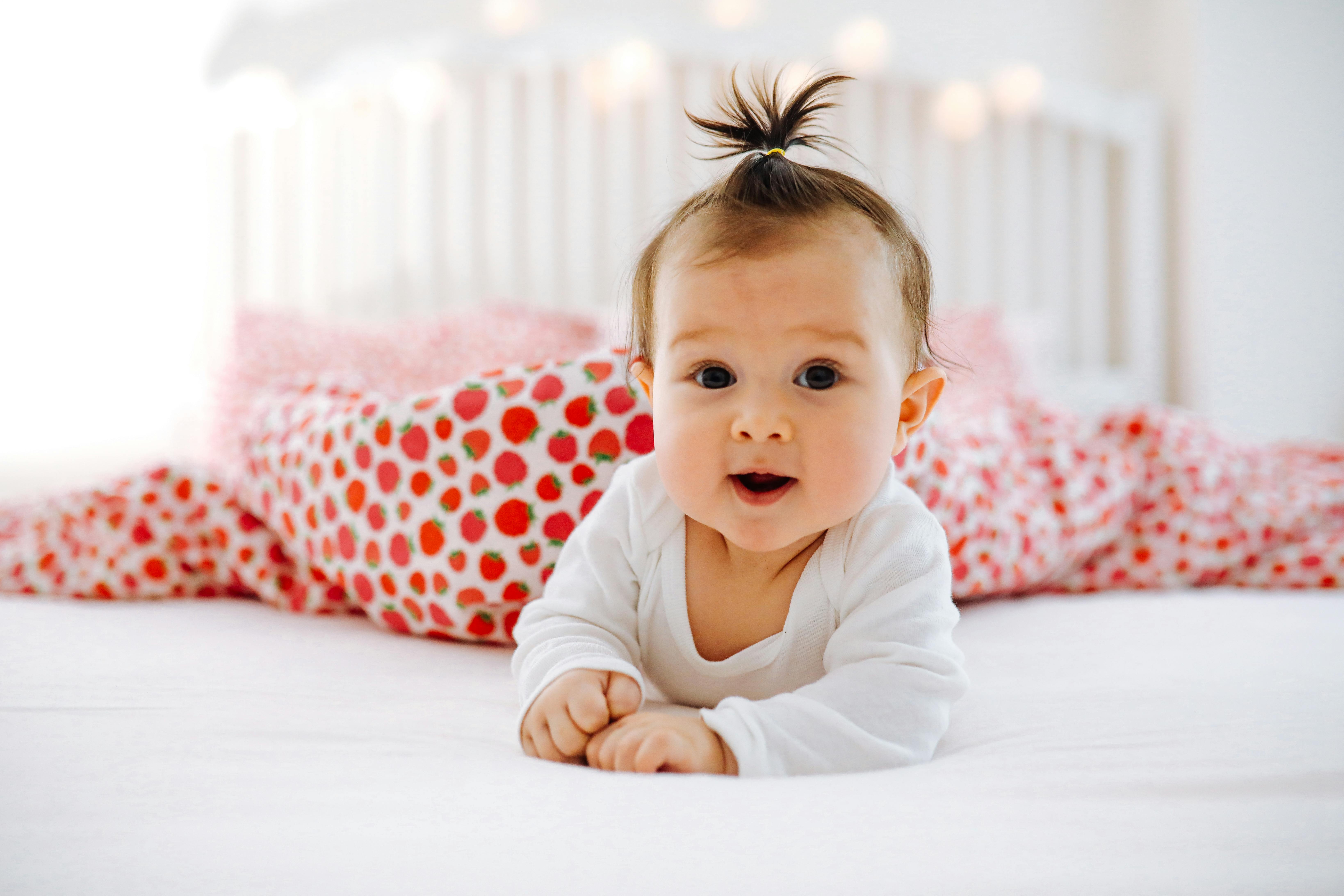 Hvert år bliver der godkendt 3000 nye navne. Godkendte navne – baby pige