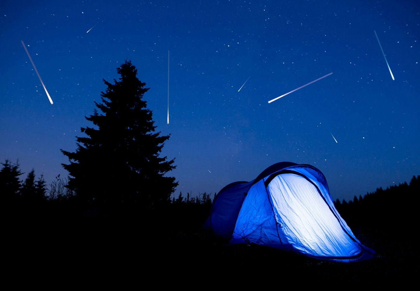 Meteorsvrm stter fut under aprilhimlen