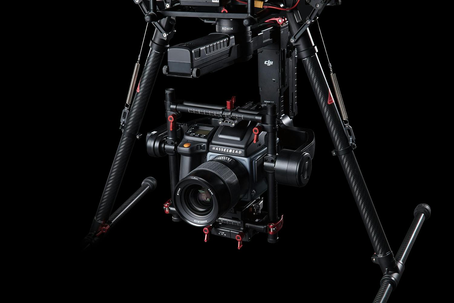 Hasselblad H6D-100c i Ronin-gimbal.