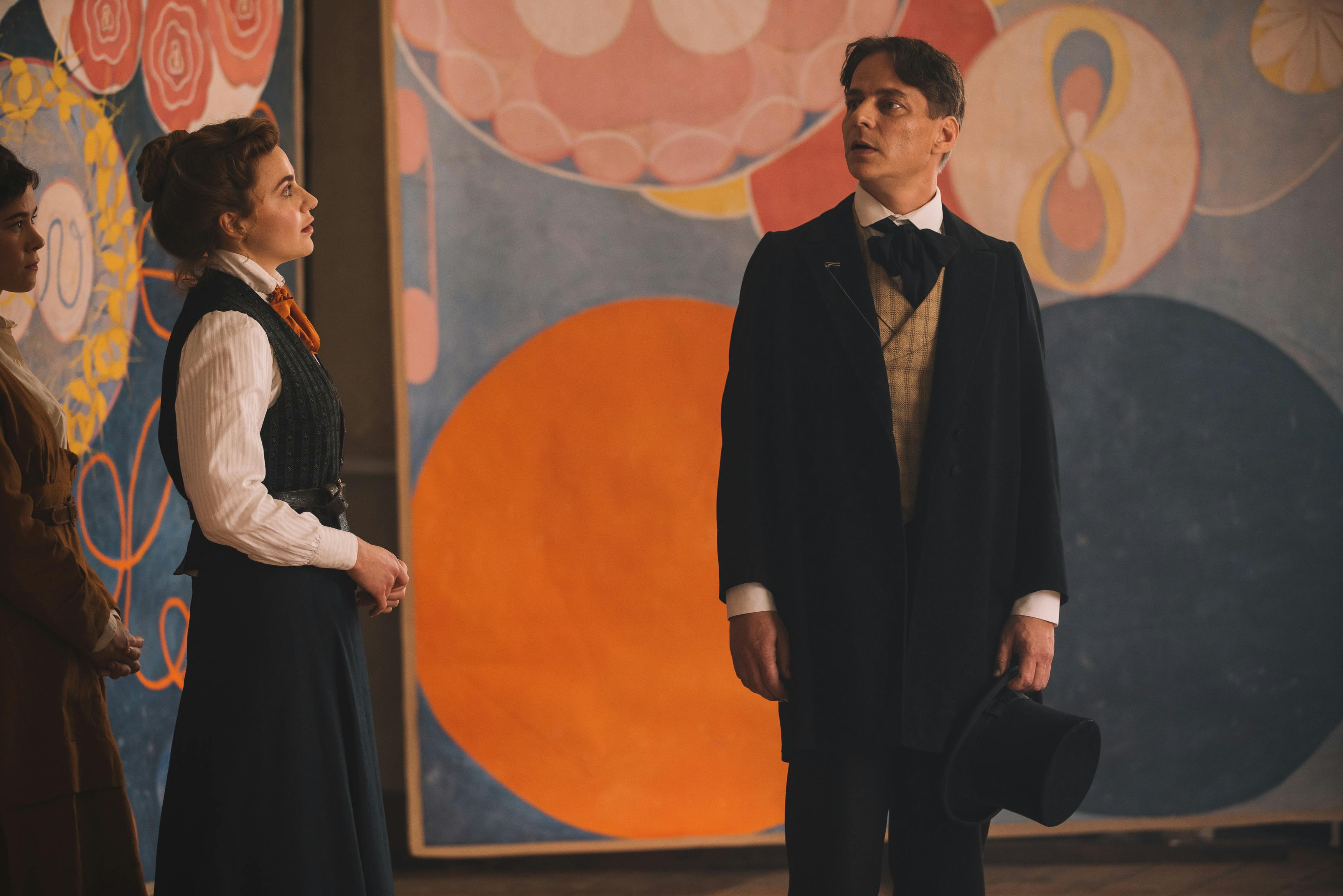 Kender du historien om Hilma af Klint? Hilma på Viaplay