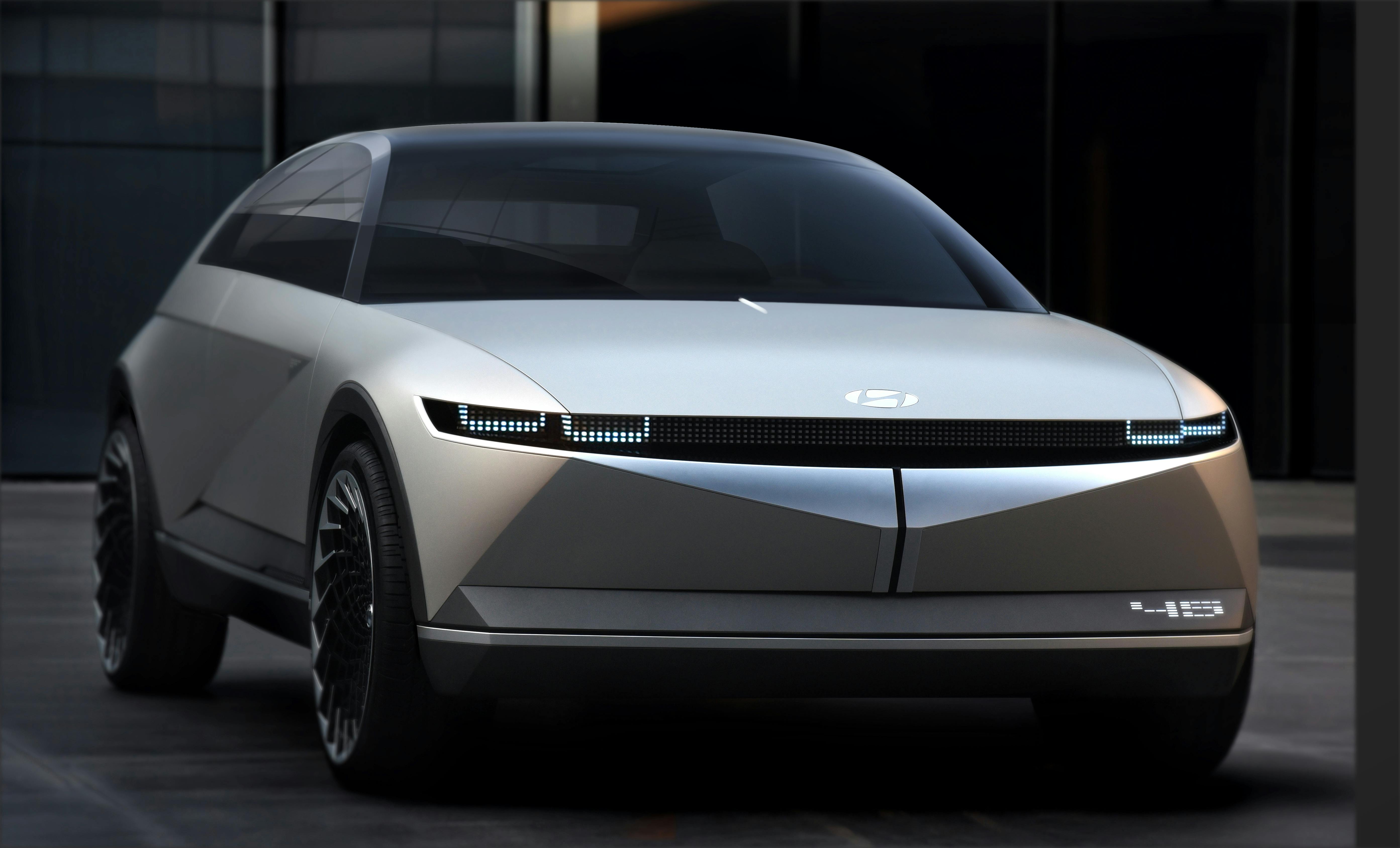 Hyundai EV45