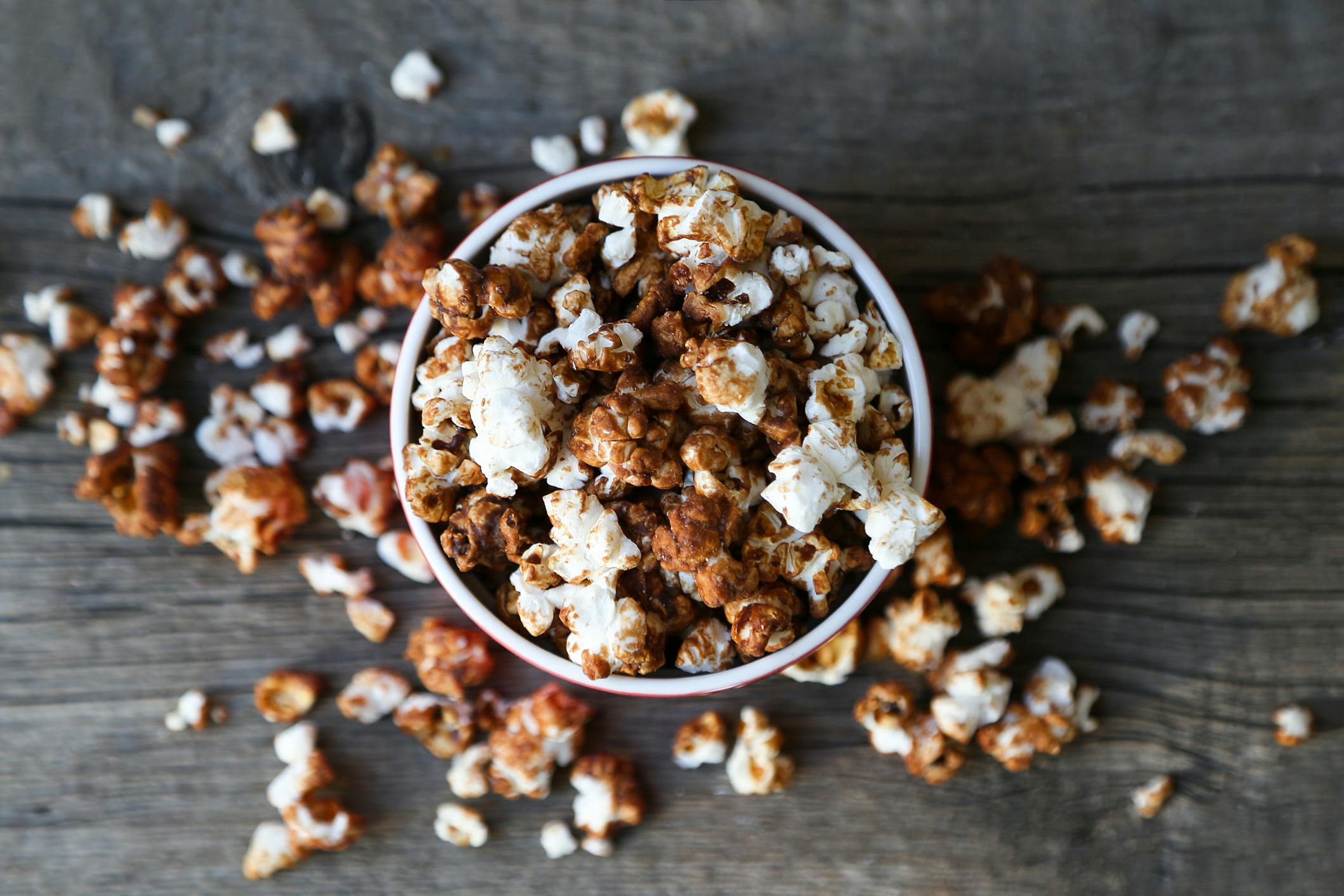 Popcorn med chokolade