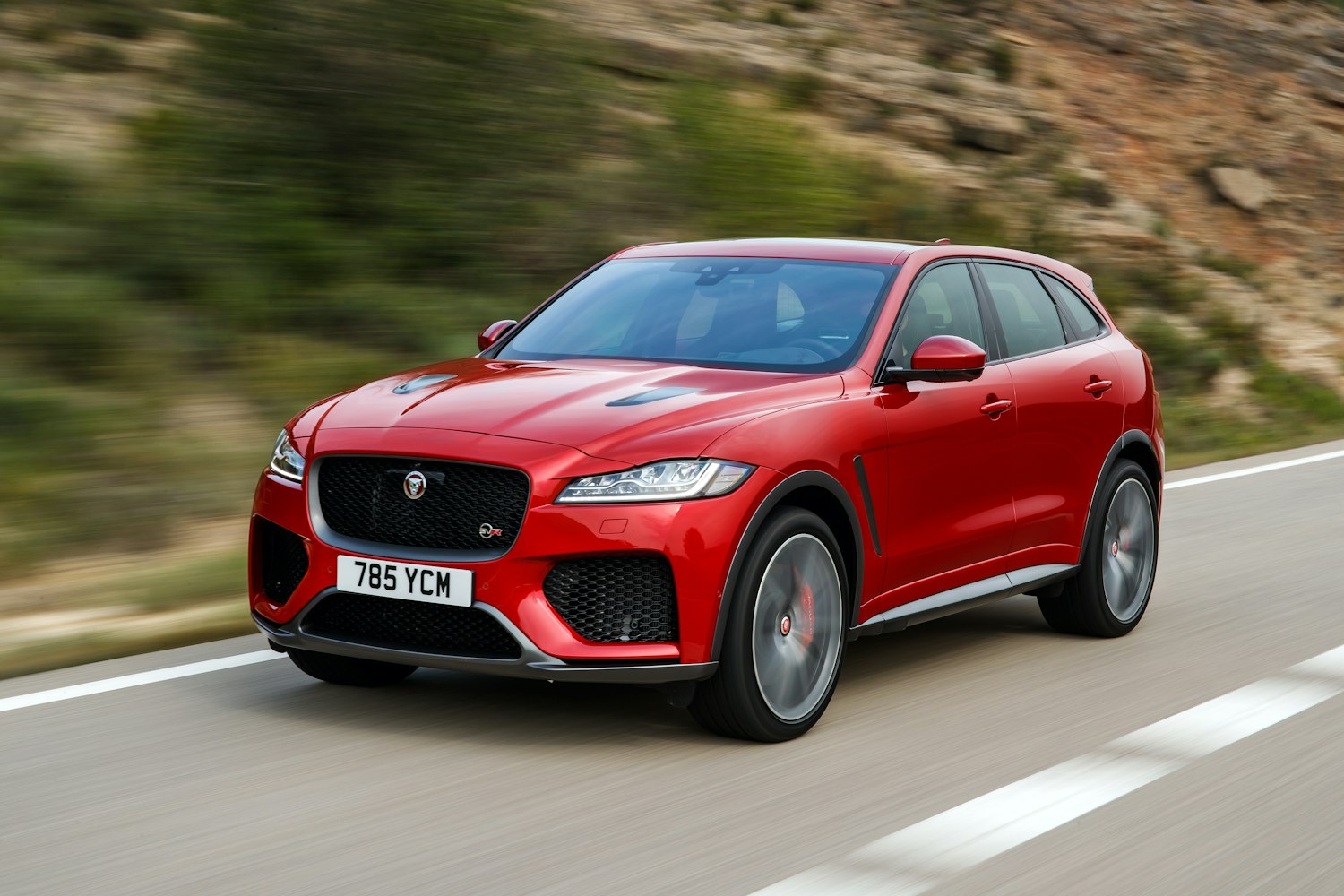 Jaguar f Pace 2019