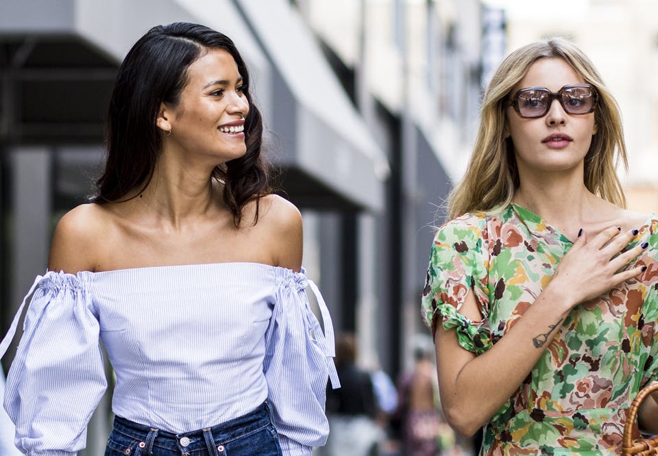 jeans og denim i mom jeans med løse toppe