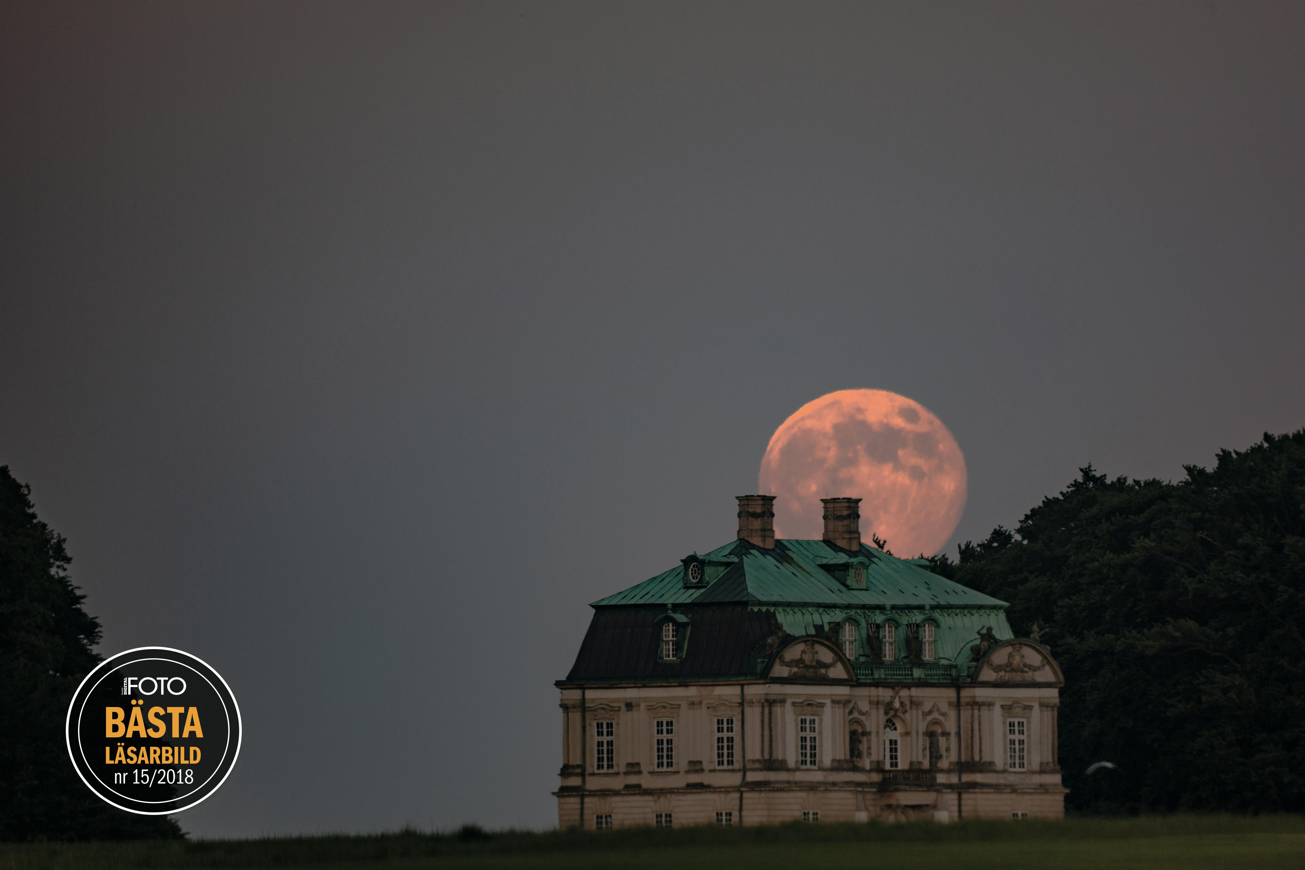 slott måne bild