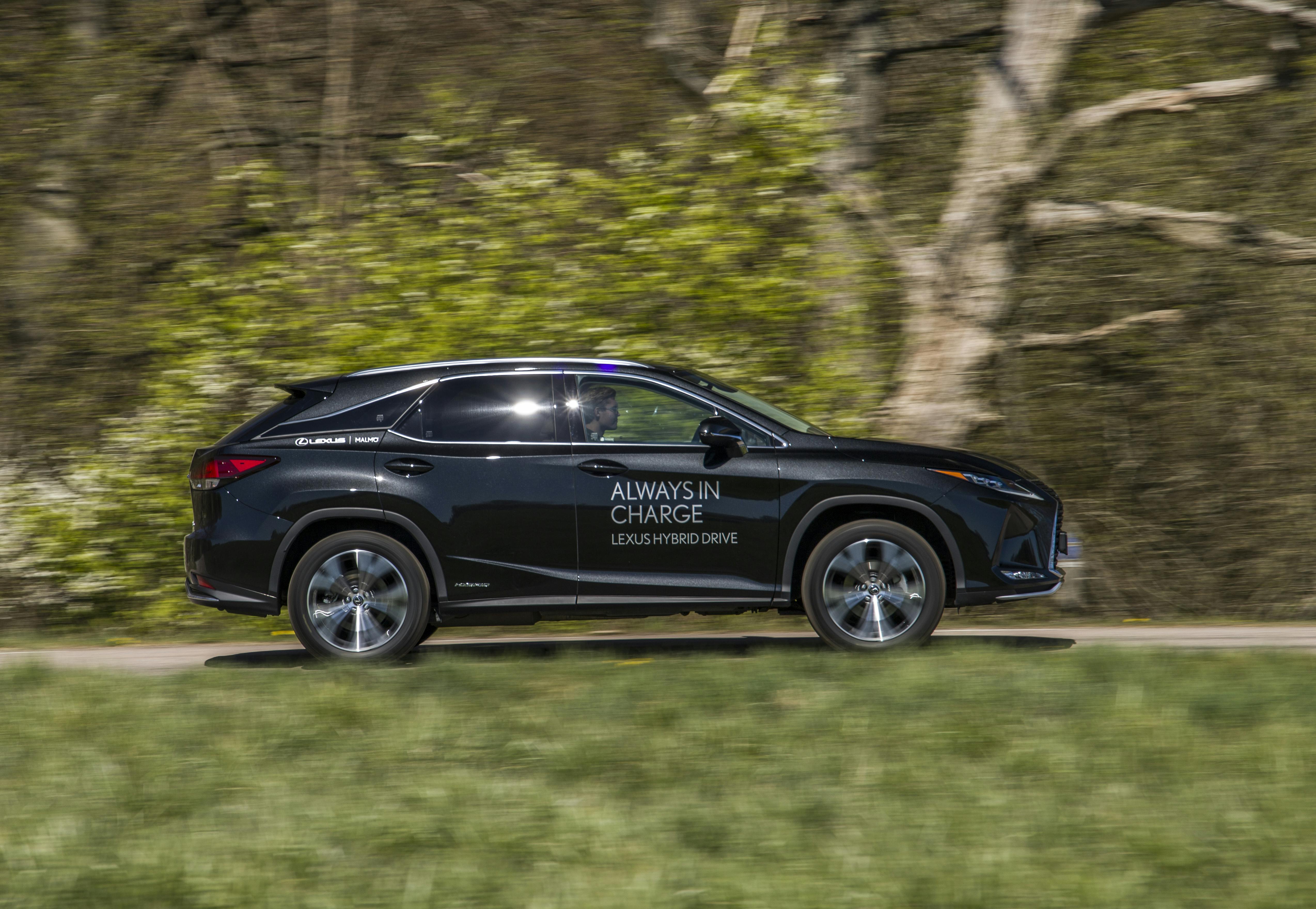 Lexus RX450h 4WD aut. Lexus RX450h 4WD aut.