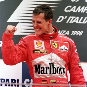 مایکل شوماخر فراری GP D ایتالیا 1998 65y4vkf9eaokbxfj8f1kig